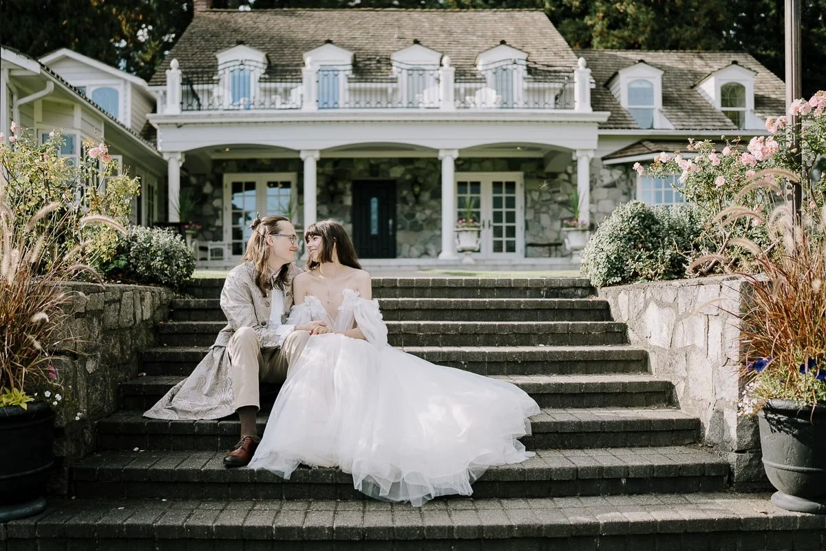 U&M fantacy wedding at Rowena's Inn at Sandpipper Harrison Mills by www.dynamicweddings.ca-21.jpg
