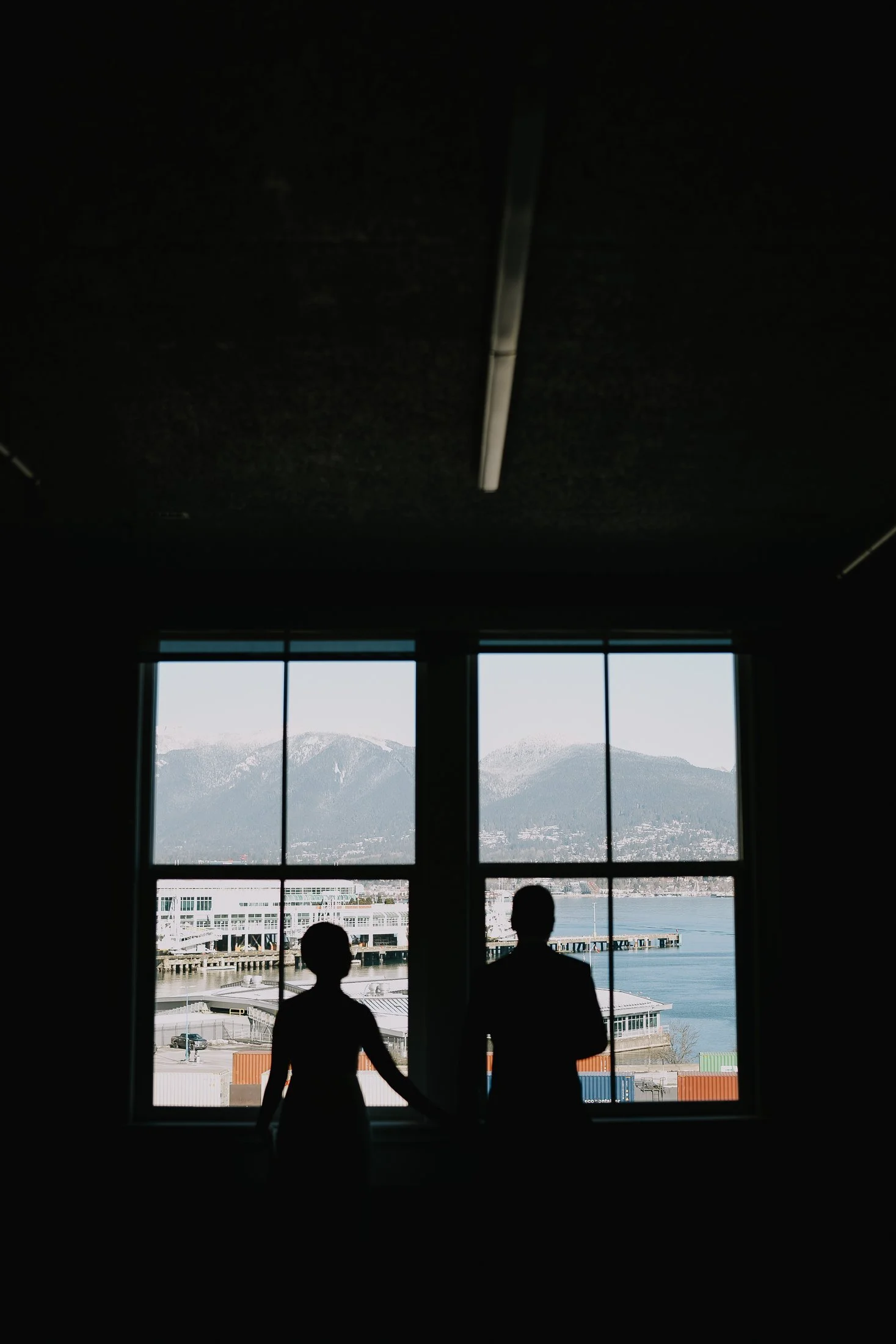 Elegant Vancouver Indoor Elopement by www.dynamicweddings.ca - 3.jpg