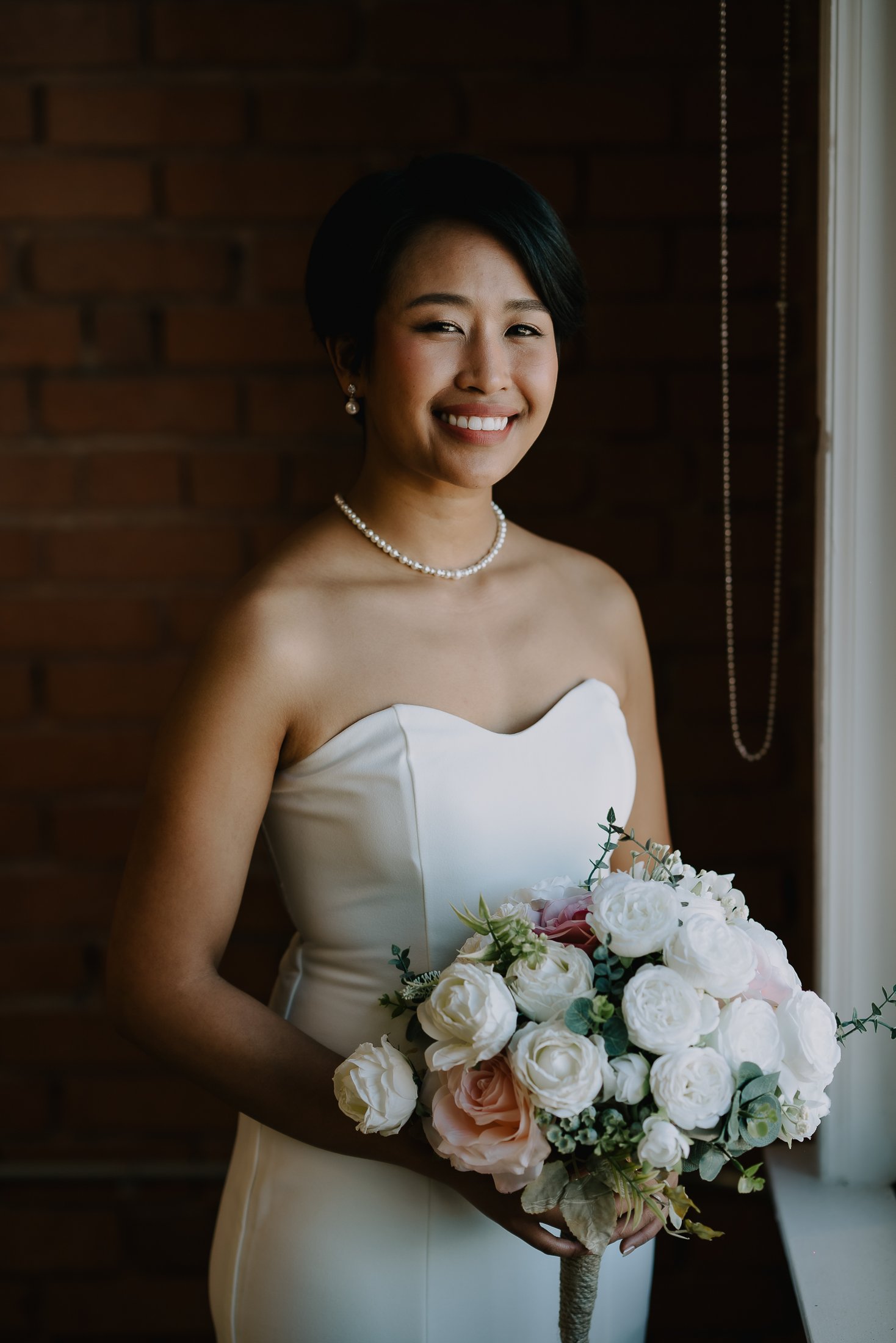 Elegant Vancouver Indoor Elopement by www.dynamicweddings.ca - 9.jpg