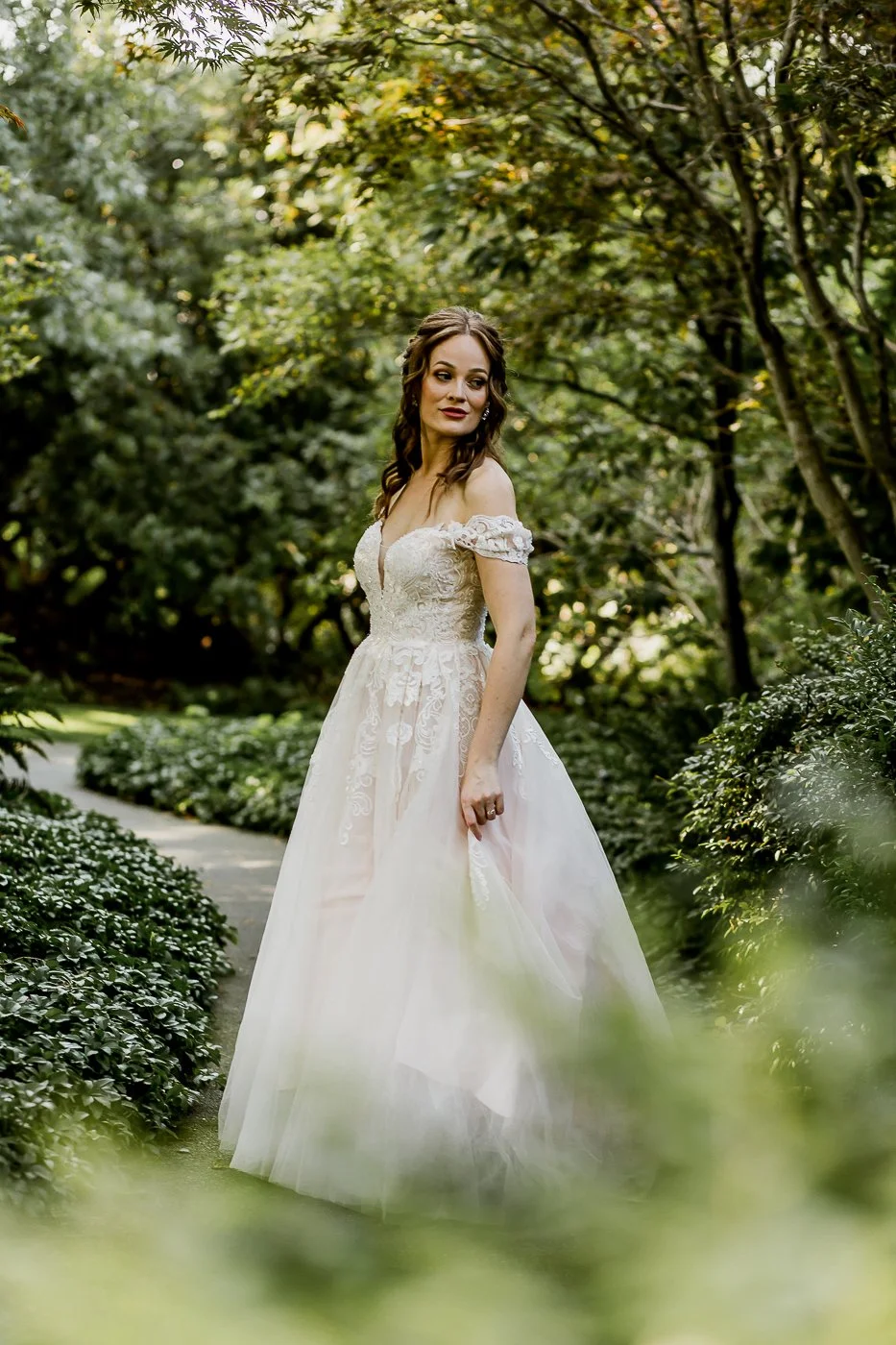 Cecil Green Park House UBC Vancouver Wedding Planner Day of Coordinator Officiant  Dynamic weddings images by www.dynamicweddings.ca-8.jpg