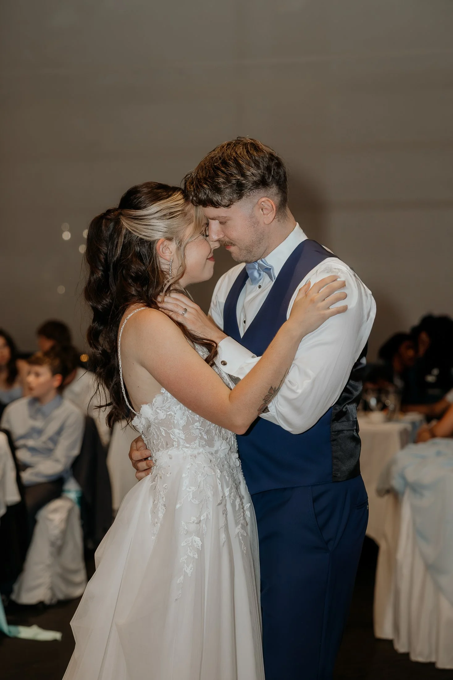 Mayfair lakes Richmond, BC wedding www.dynamicweddings.ca vancouver wedding officiant, celebrant, MC, DJ, Day of Coordinator wedding planner - 65.jpg