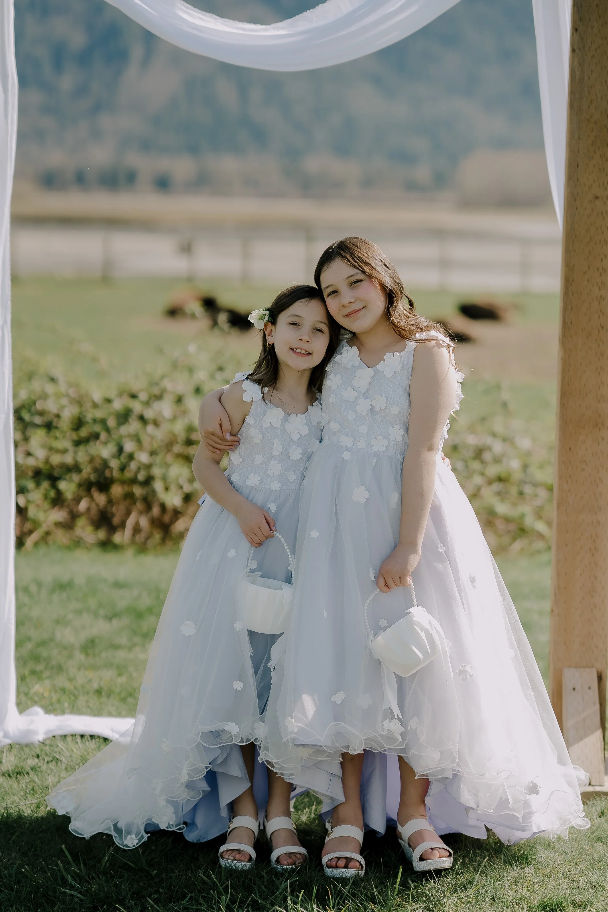 H&S Fraser River Lodge wedding by www.dynamicweddings.ca Officiant DJ photographer Vancouver wedding-34.jpg