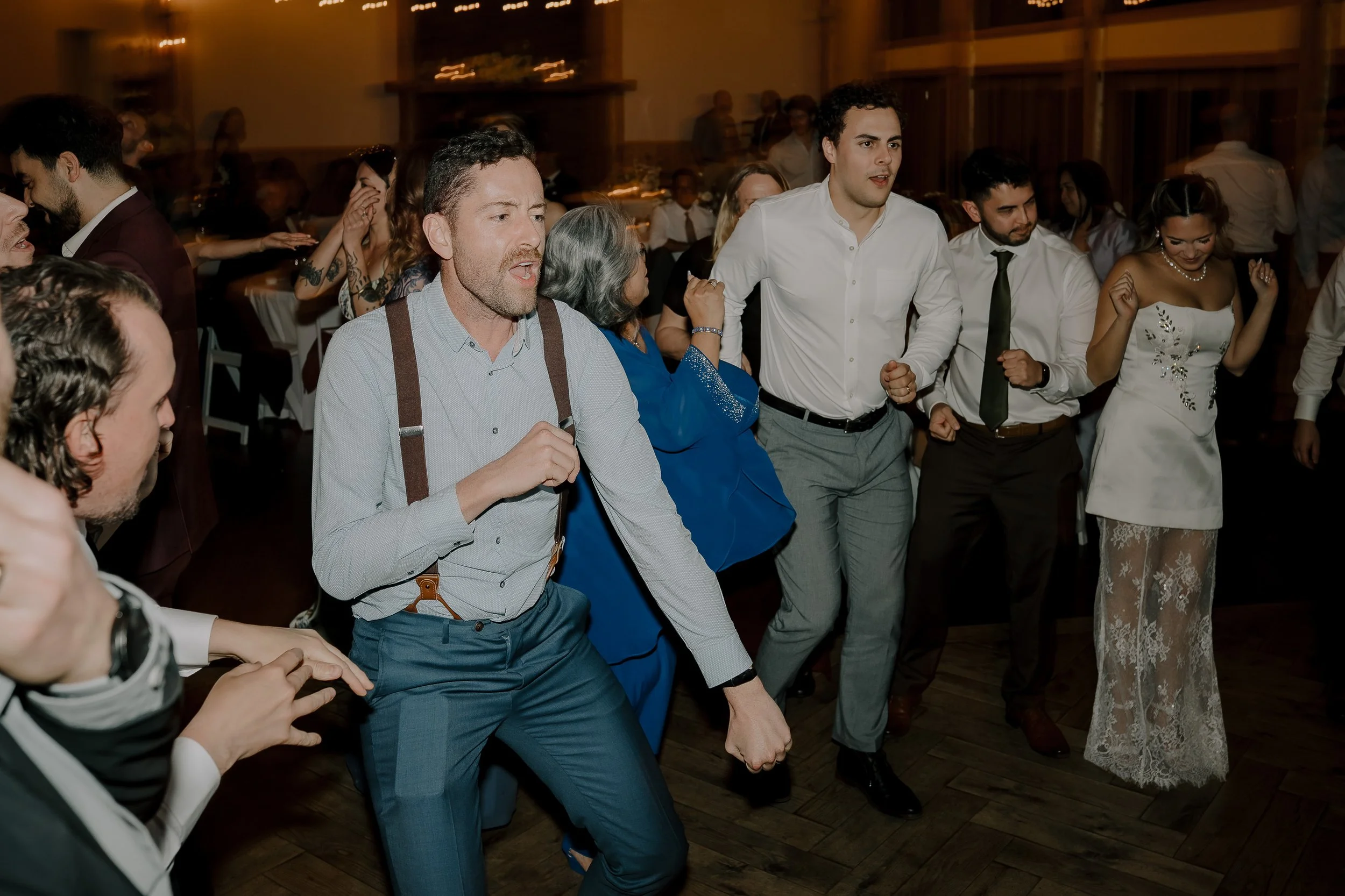 H&S Fraser River Lodge wedding by www.dynamicweddings.ca Officiant DJ photographer Vancouver wedding-149.jpg