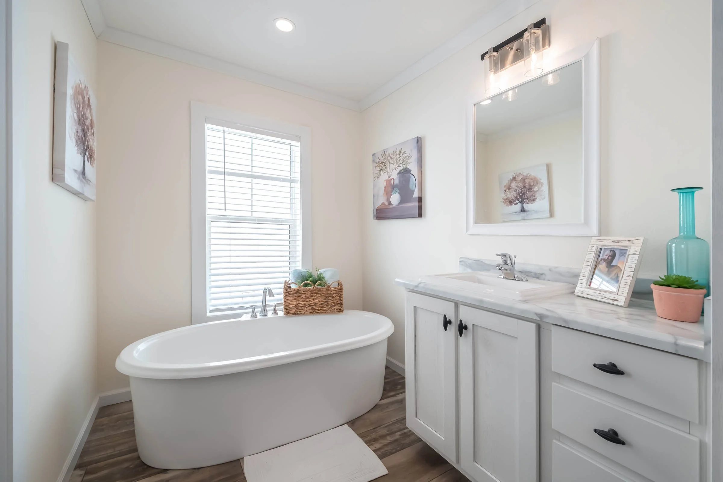 Farm-Luxe-Foxwood-Bathroom-Tub-1.jpg