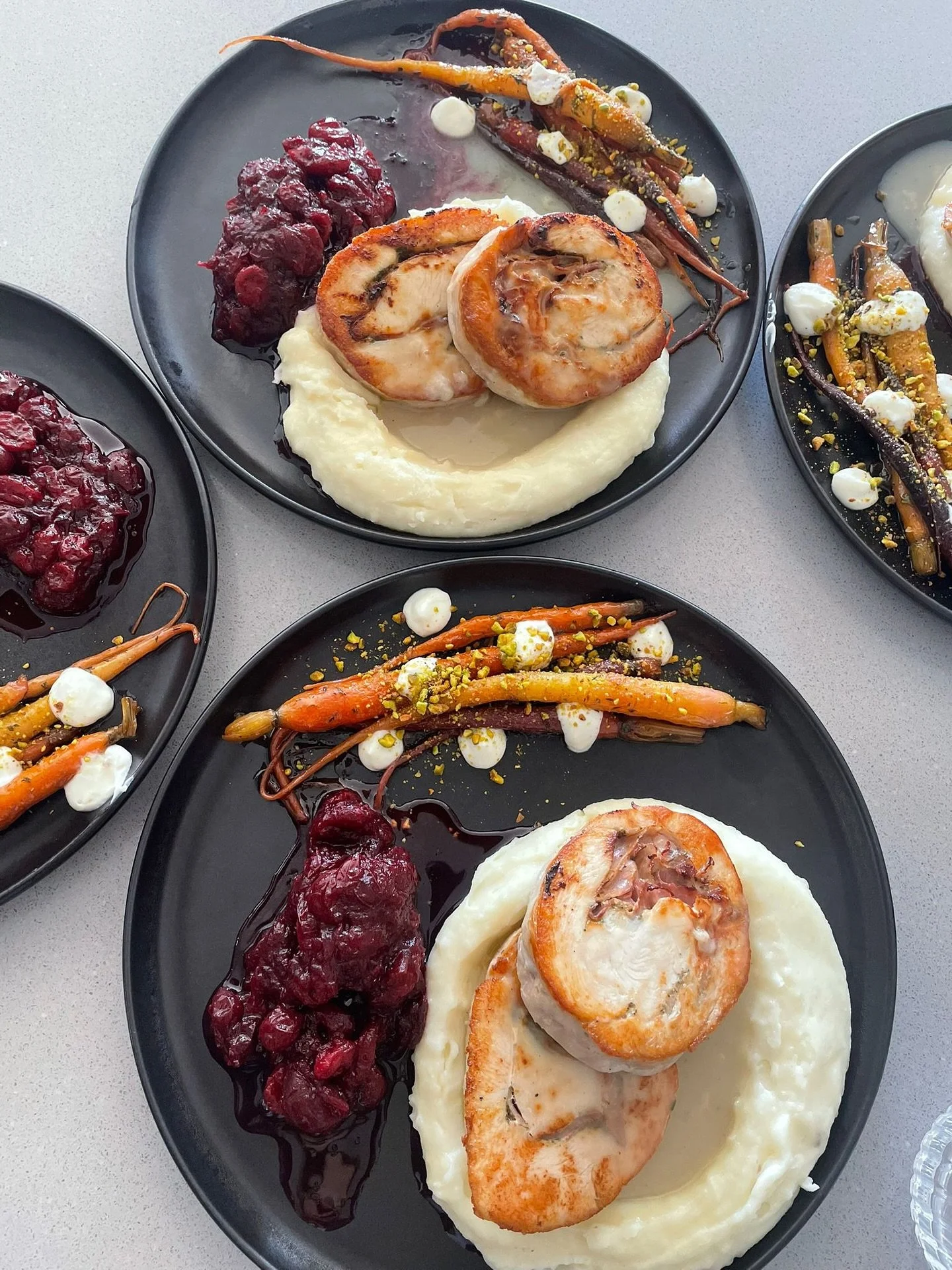 THANKSGIVING
FEATURE
Pancetta and herb-stuffed turkey breast, roasted garlic mashed potatoes, orange-glazed carrots with ricotta and pistachio, cranberry sauce, and turkey gravy.
SUNDAY, OCTOBER 12th ONLY
WHILE SUPPLIES LAST

HAPPY THANKSGIVING TO AL