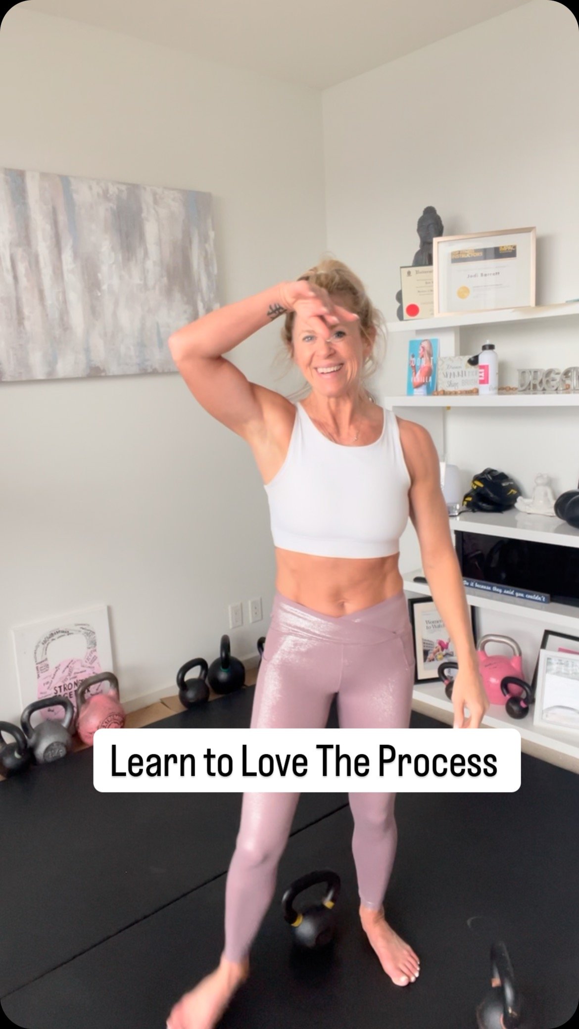 My Friday Challenge .... ⬇️⬇️⬇️
I want you to stretch your thinking and ask yourself this question - "do you have a relationship with your physical & mental body?" Most of us walk through life not taking the time to build a foundation