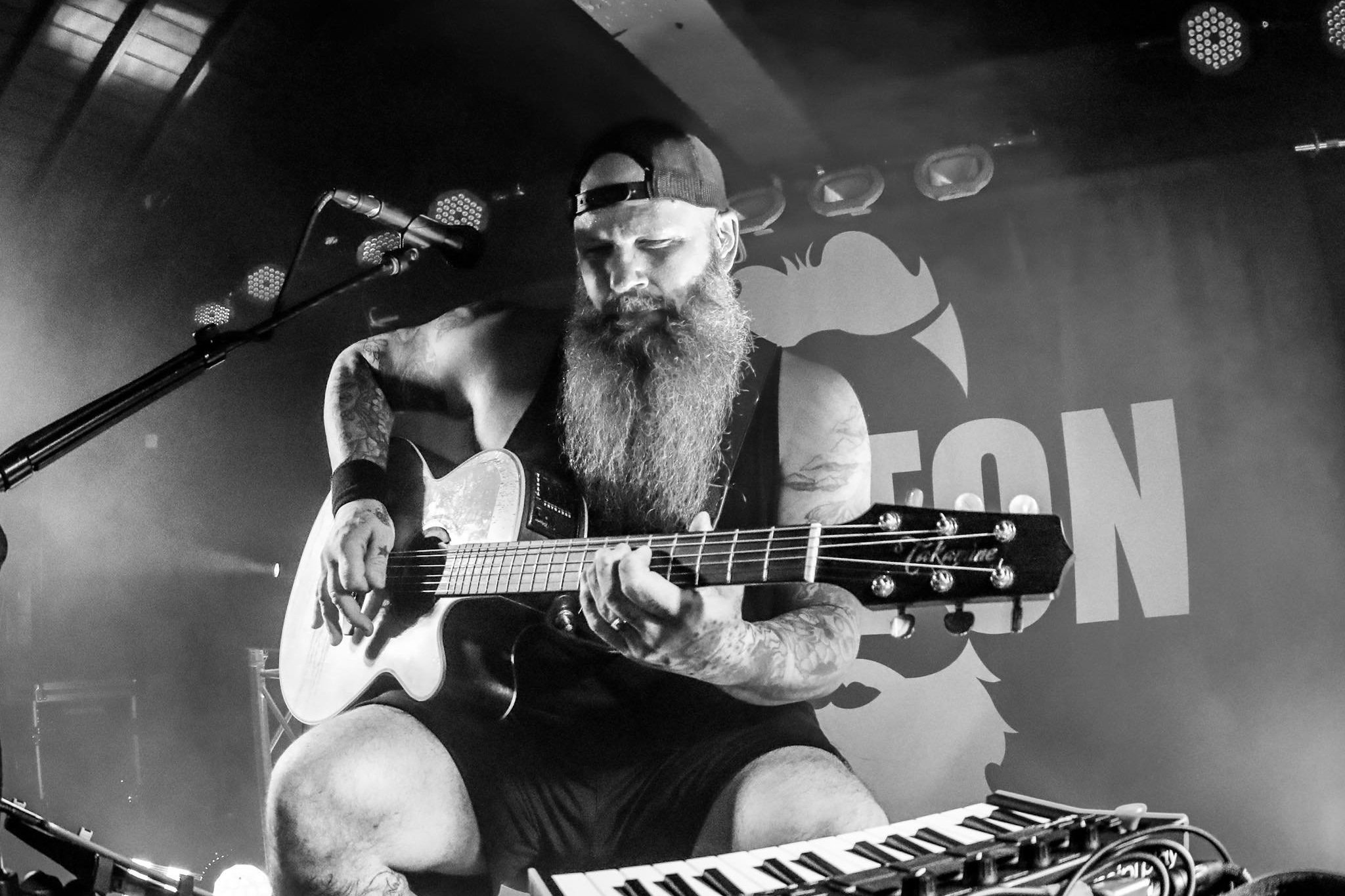 Rob Benton