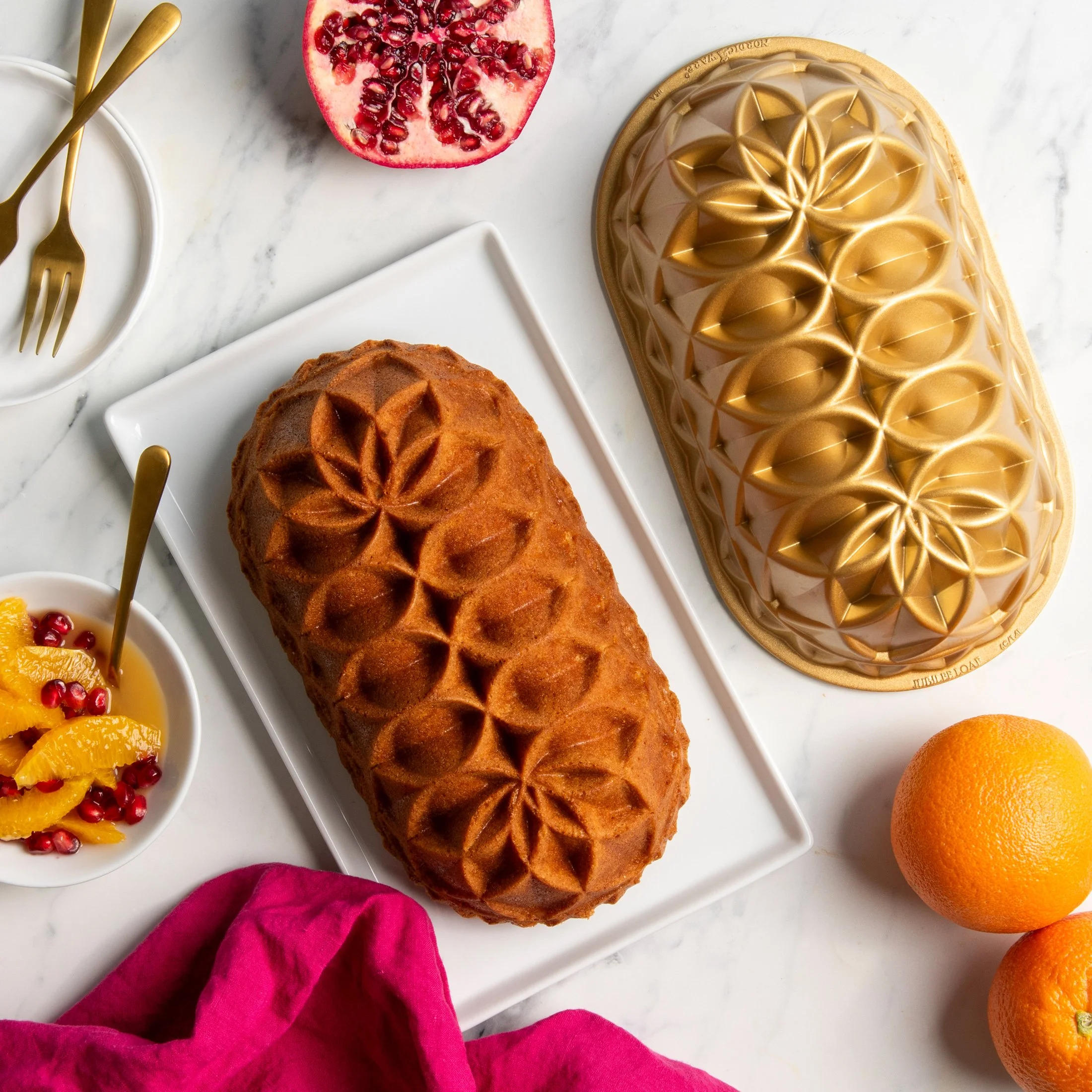82677_Jubilee Loaf Pan_2025_1_2200x2200.jpg