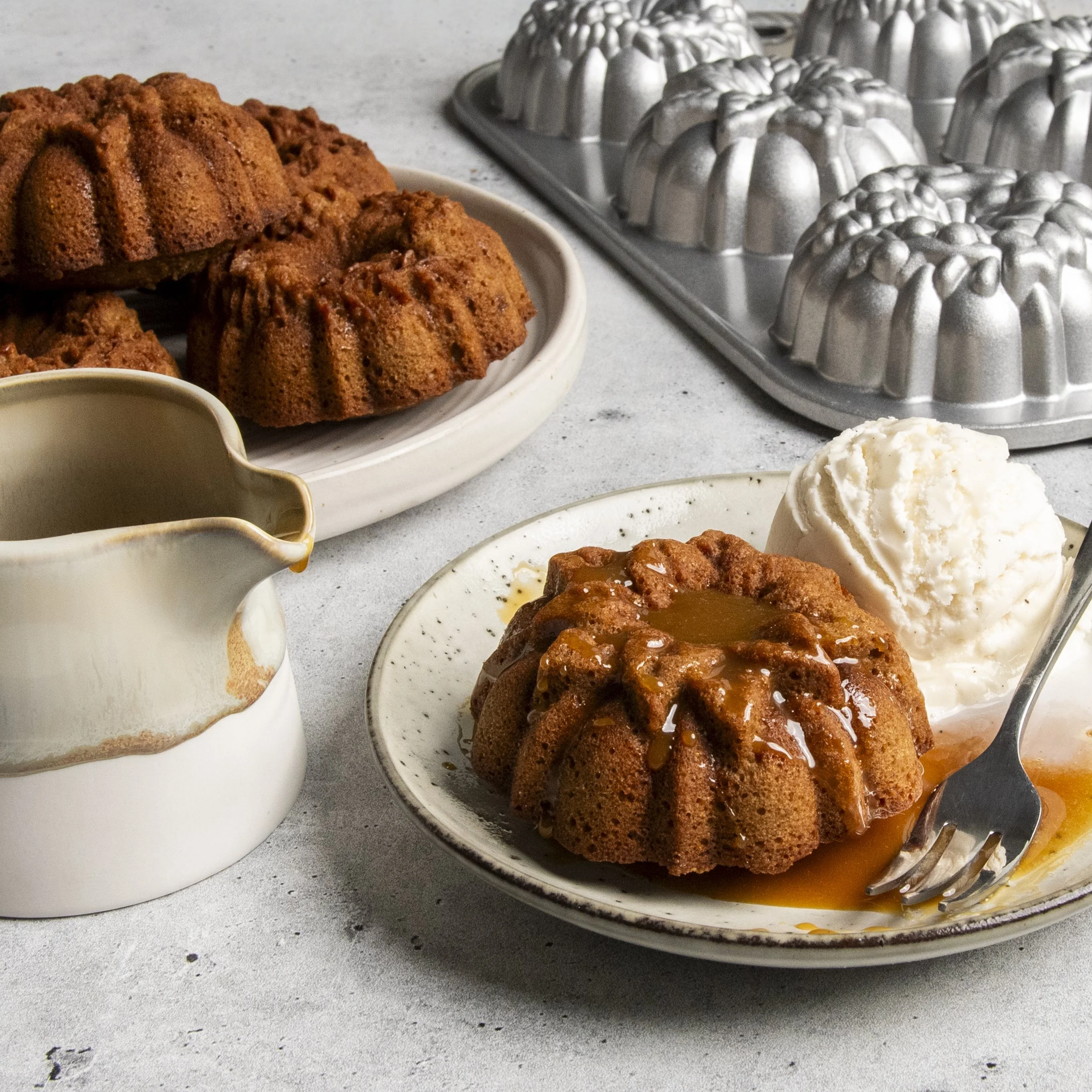 94648_Wreathlettes Pan_2025_3_3000x3000.JPG