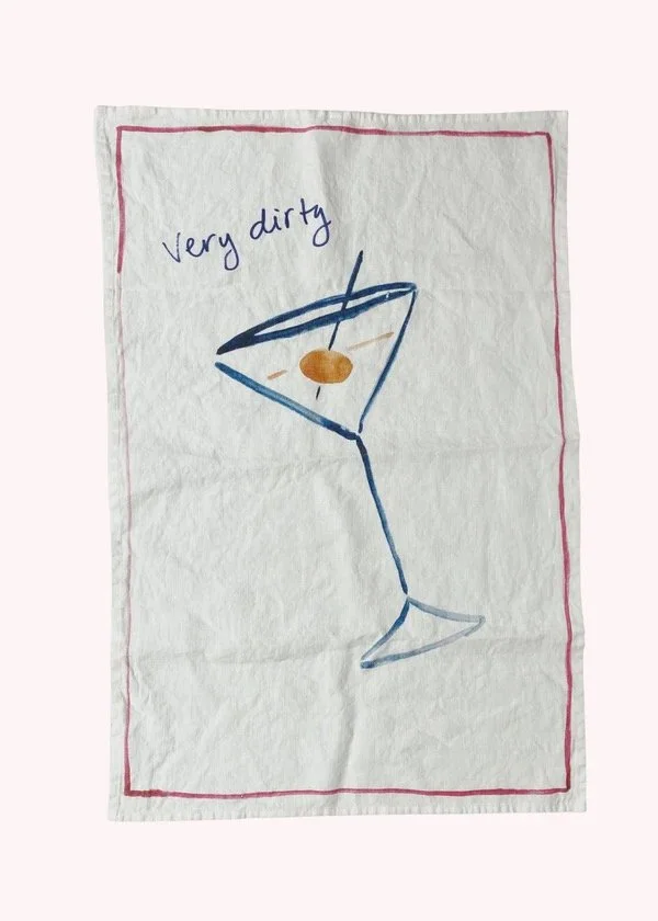 VeryDirtyTeatowelLove_HonorxOfeliaBotella.jpeg