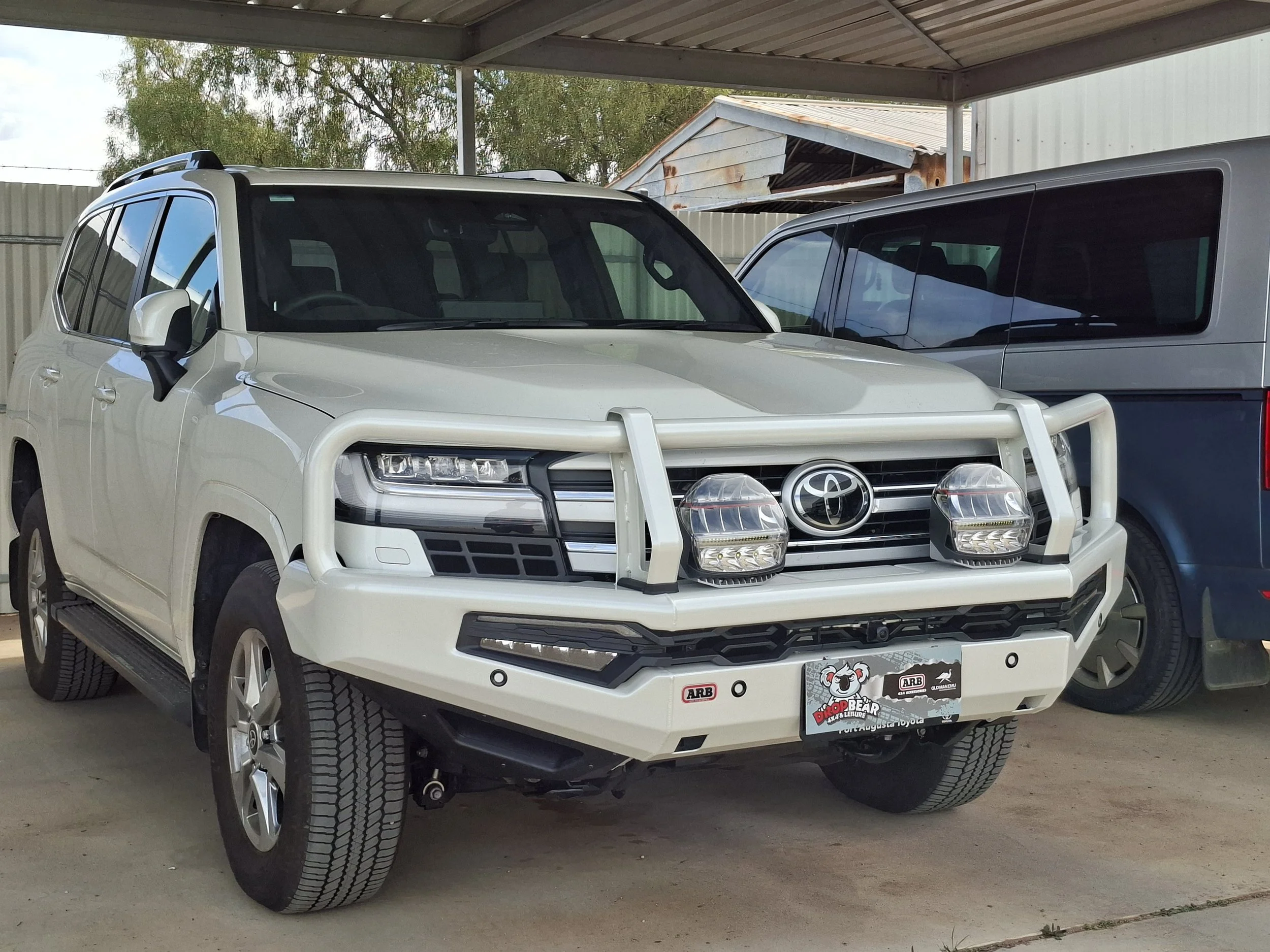 Drop Bear 4x4 & Leisure Showcase: Toyota Landcruiser 300 Series ARB Summit MK2 Intensity IQ Lights