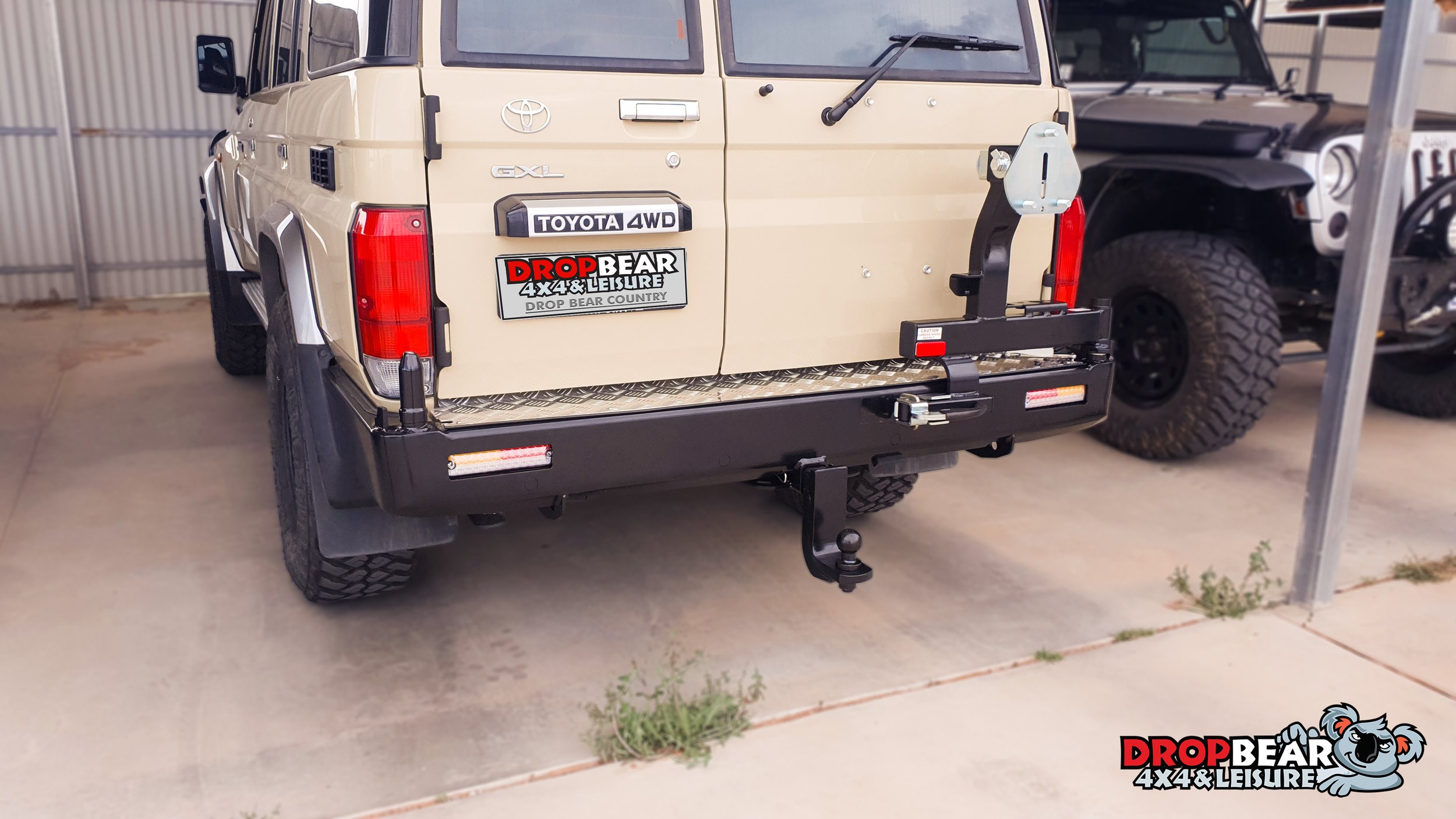 With the option to add a wheel carrier or jerry can holder, you can tailor a Kaymar carrier to best suit your ride