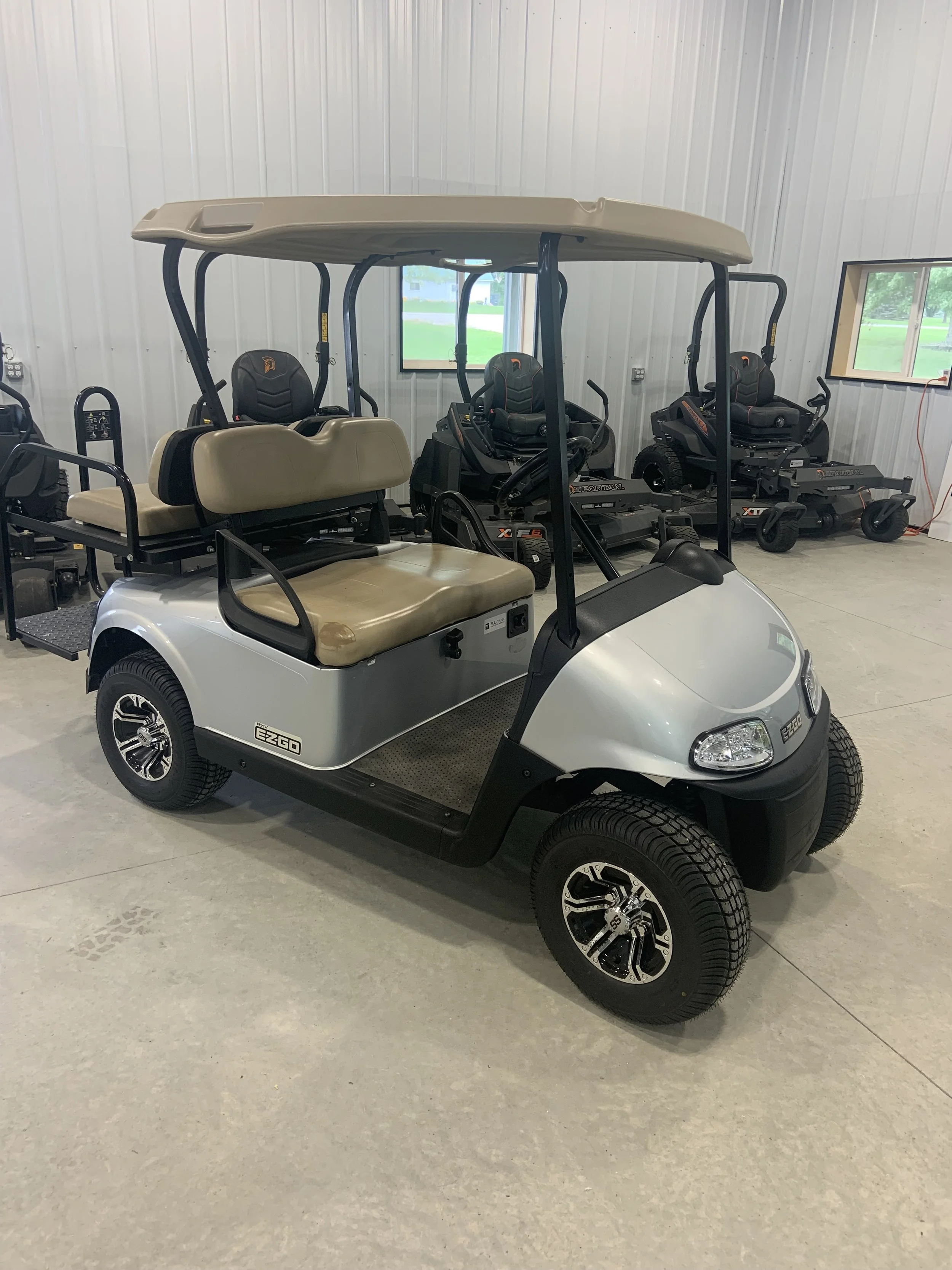 2018 EZGO RXV Gas **SOLD**