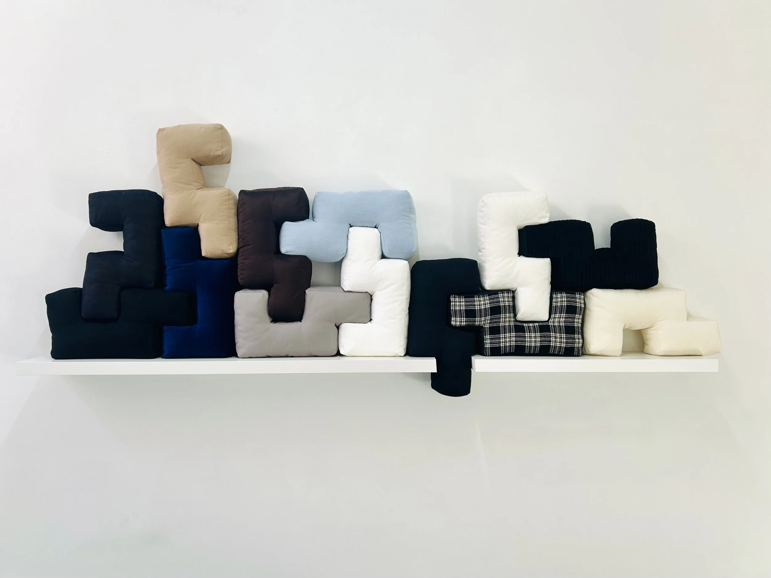  Jean-Marc Piron 
 CÉDILLE
 One-off soft sculpture
 Cotton, wool, silk,,cotton lurex blend, polyester fiber