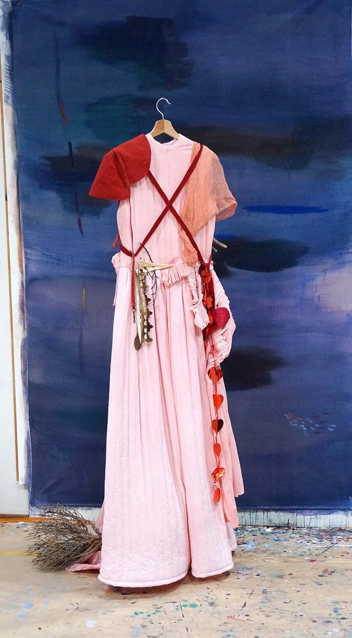  Hélène Picard 
 ROBE GRI-GRI
 2025
 cotton, felt, natural dyeing
 height : 160 cm