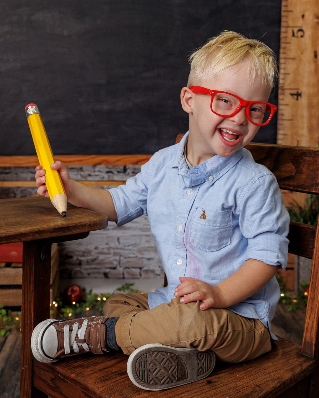 Check-out our STAR spotlight of the week 💙 💛 

Reid is a busy kid who loves going to preschool. He enjoys music, dancing, playing with his toys, and attending all his siblings&rsquo; extracurriculars. He also loves popsicles, Sesame Street, and mak