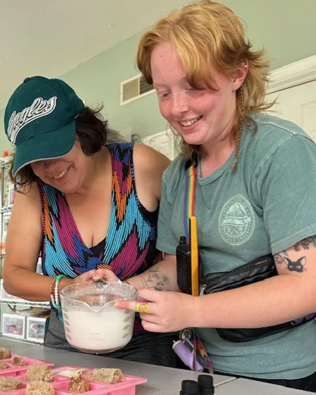 Participants, staff and volunteers were busy at @hopespringsfarm.hersh this Fall ⬇️ 

Celebrating Direct Support Professionals 🎉 
Preparing for and hosting their Annual BBQ Event 🍉 
Prepping soup for the Hershey Soup Cook-off 🍲 
Creating crafts li