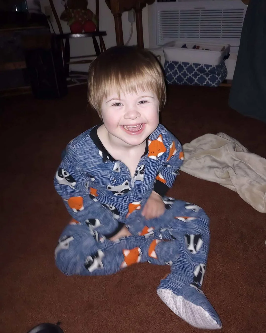 Check-out our STAR spotlight of the week 💙 💛

Draven is currently in Pre-K and showed no fear getting on the bus! He ready to show his skills with painting, being social, and showing my cool dancing moves. He has overcome so many struggles at schoo