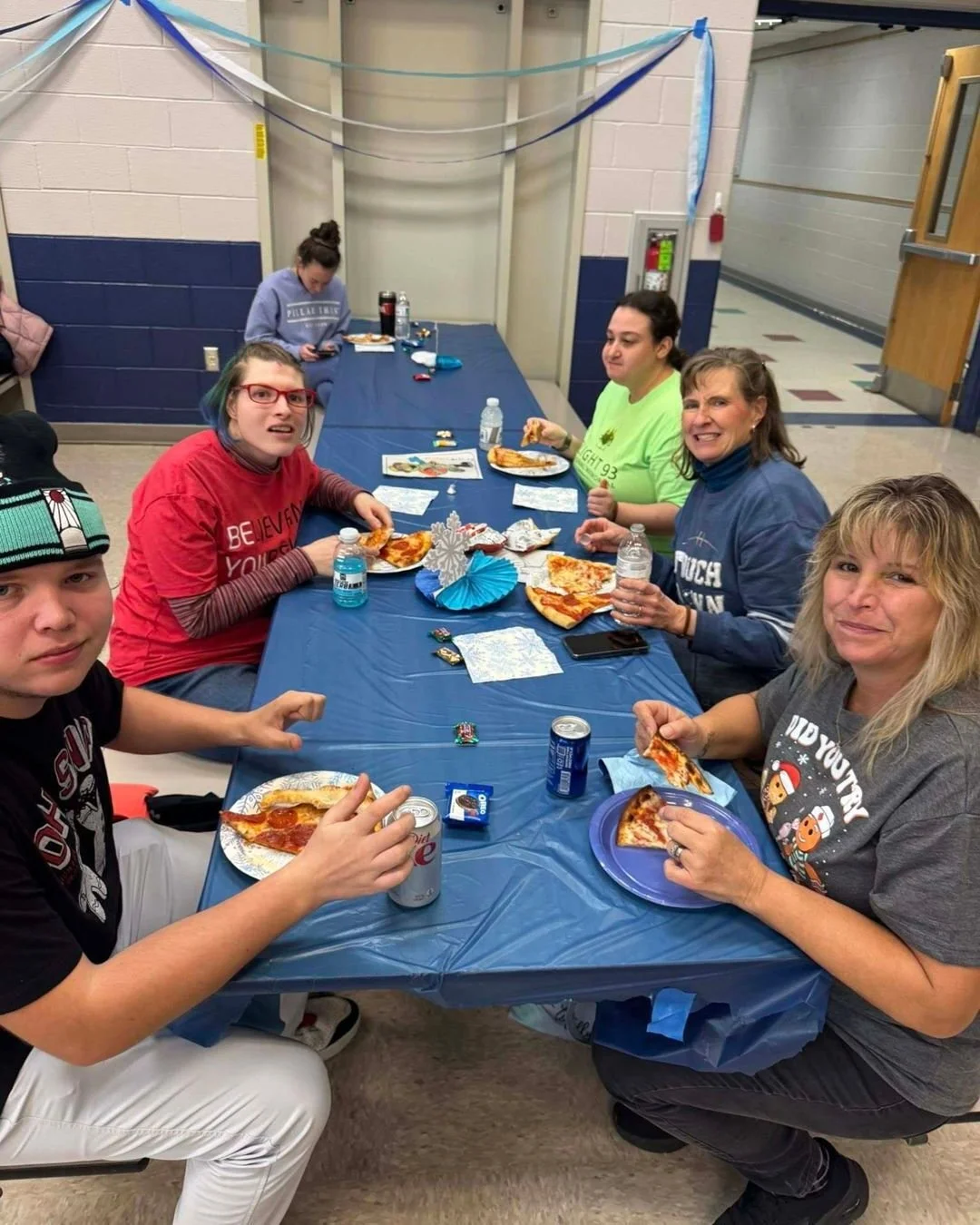 Over the weekend @Love2BeeFit hosted their annual holiday party for their SUPERSTARS 🌟 
There was dancing, pizza, coloring, bingo and many smiles!! Each Superstar received a gift - drum sticks and a shirt - to get ready for their big glow fundraiser