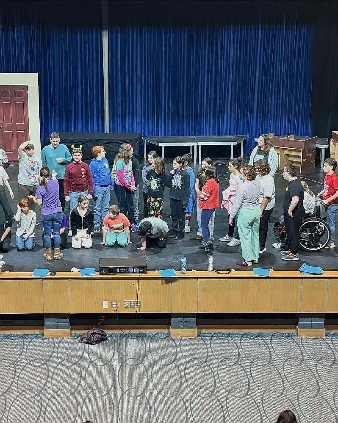 All In Theatre has been busy this winter 🎭 

This crew is getting ready for their February performance of Shrek Kids - February 6th, 7th and 8th!! Ticket sales are now live 🎟️ 

Interested in learning more about performing? Winter Class registratio