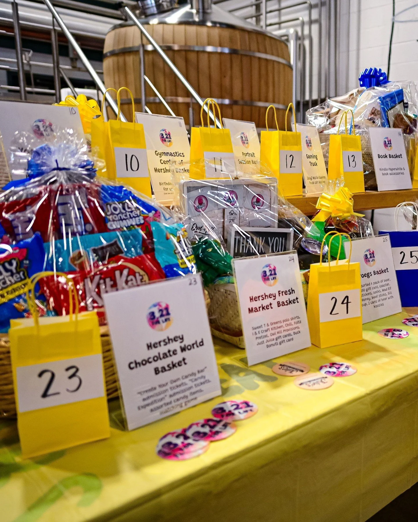 Are you feeling lucky ☘️ 

There were many DOWN RIGHT AWESOME items donated to 3.21 For Life by generous members of our community 🎟️ Entries available at our CELEBRATION!

MUST be present to enter. Closes at 5:00 PM. Winners to be announced at 5:30 