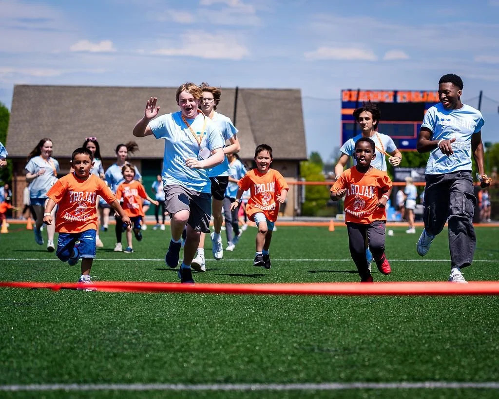 @hersheyhigh.trojanbuddies had the BEST DAY EVER at their annual Community Day 💙 🧡 

📸 : @sportsfox.photography
Link in bio for photos.

#321forlifepa #downsyndrome #centralpa #inclusionliveshere #bestbuddies