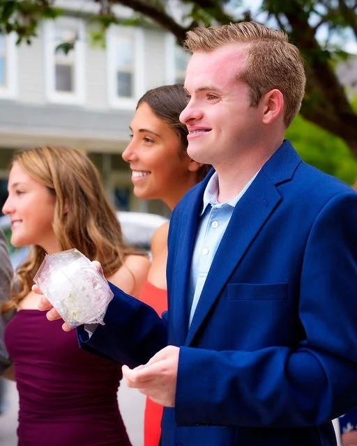 @lowerdauphin_bestbuddies and @hersheyhigh.trojanbuddies joined forces for a night of inclusion and dancing at Best Buddies Prom 💃 🕺 

📷️ : @sportsfox.photography 
📍 : Special shout-out to Trinity United Methodist Church for hosting.