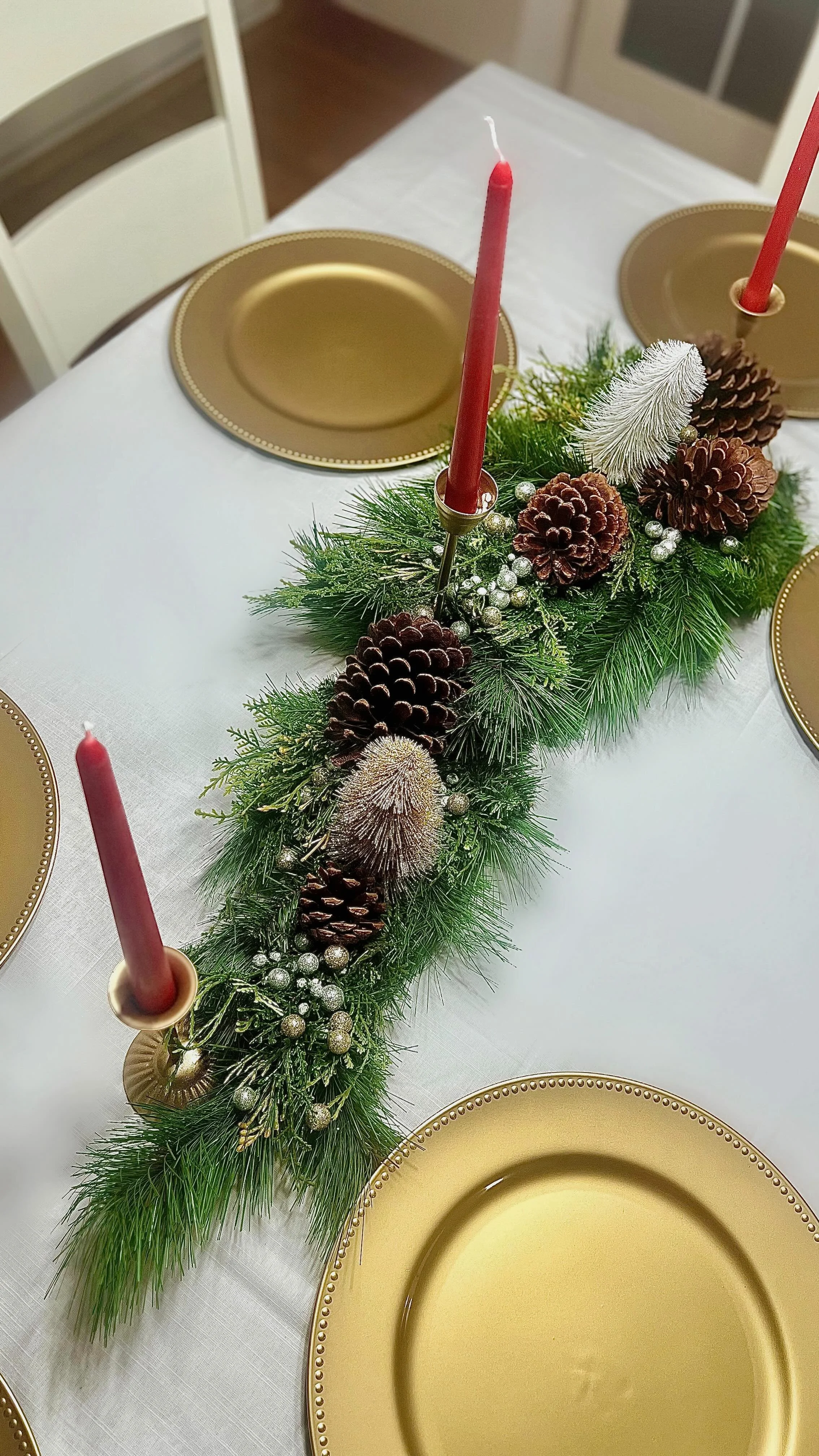 Come with me to decorate my table for Christmasπ
What would Christmas be without cozy dinners around the table with your favorite people?β£οΈπ
