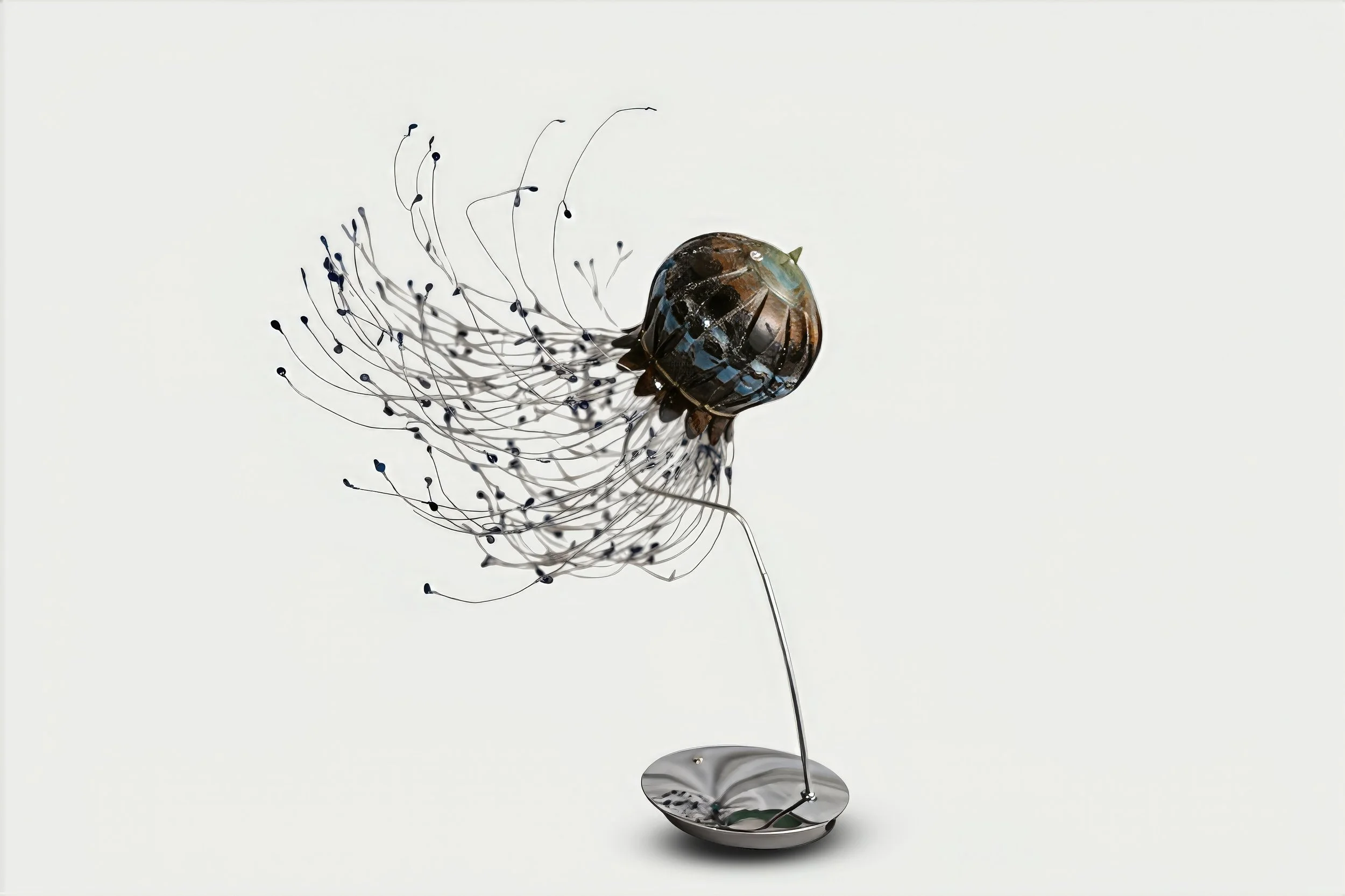 Juergen_Fuhr-Floating-Jellyfish-Complete-art-work-view-with-base-2019 - Juergen Fuhr.jpg