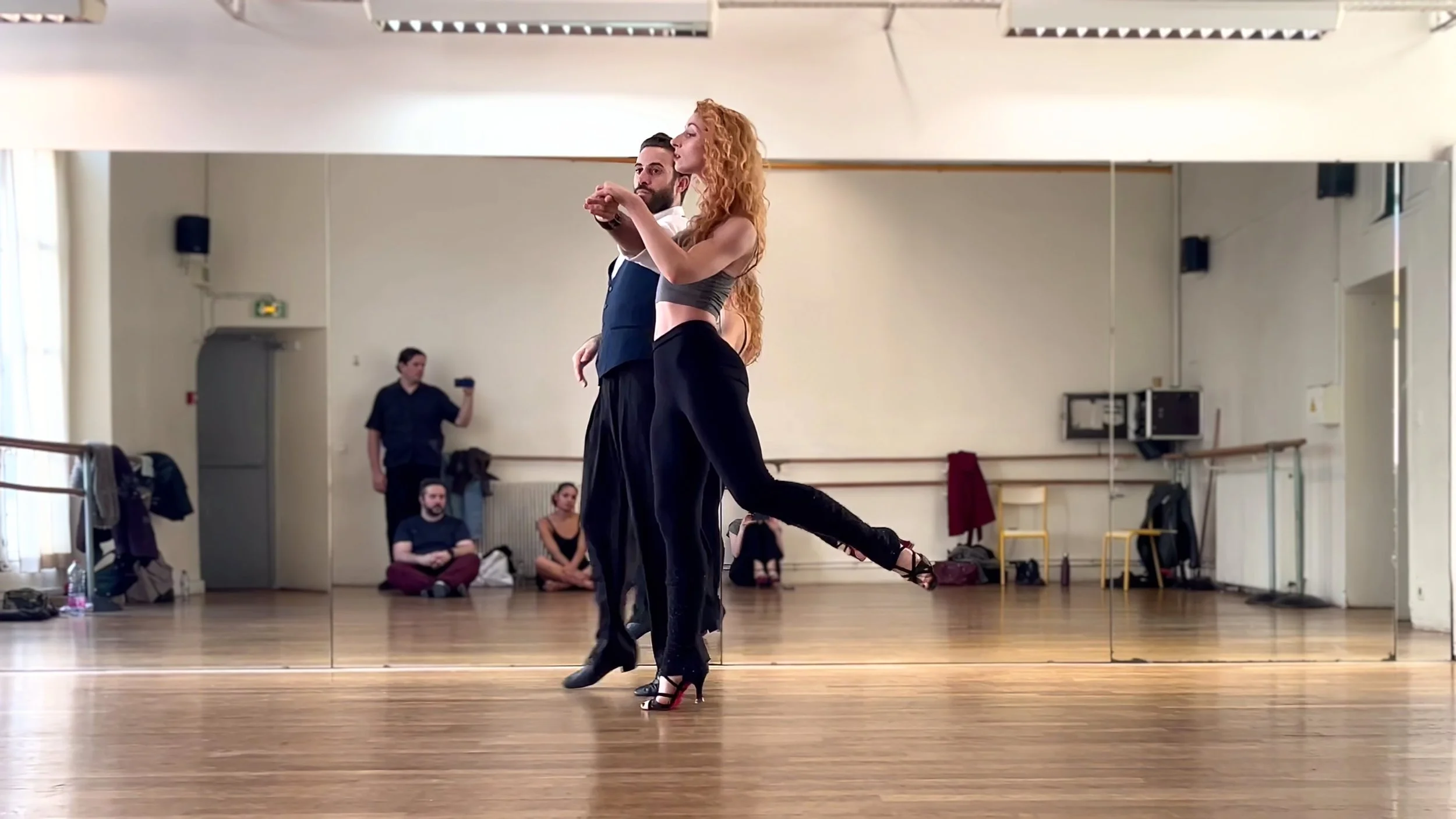 Professeurs Elan en illustration de danse (Studio Wagner, Centre de Danse du Marais)