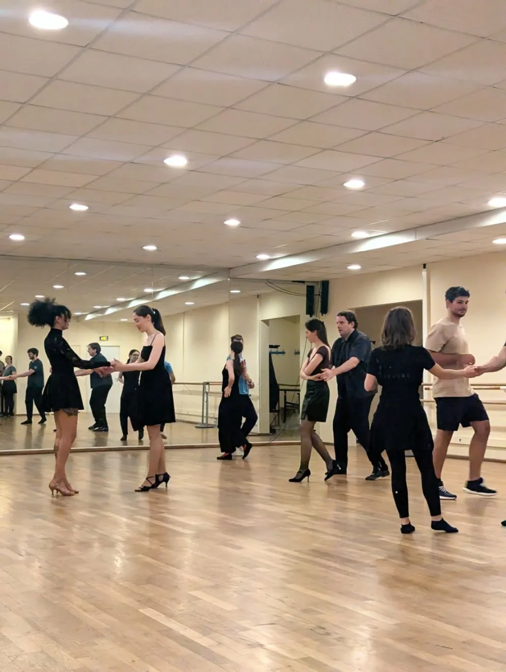 Eleves Elan en danse libre (Studio Biped, Micadanses)