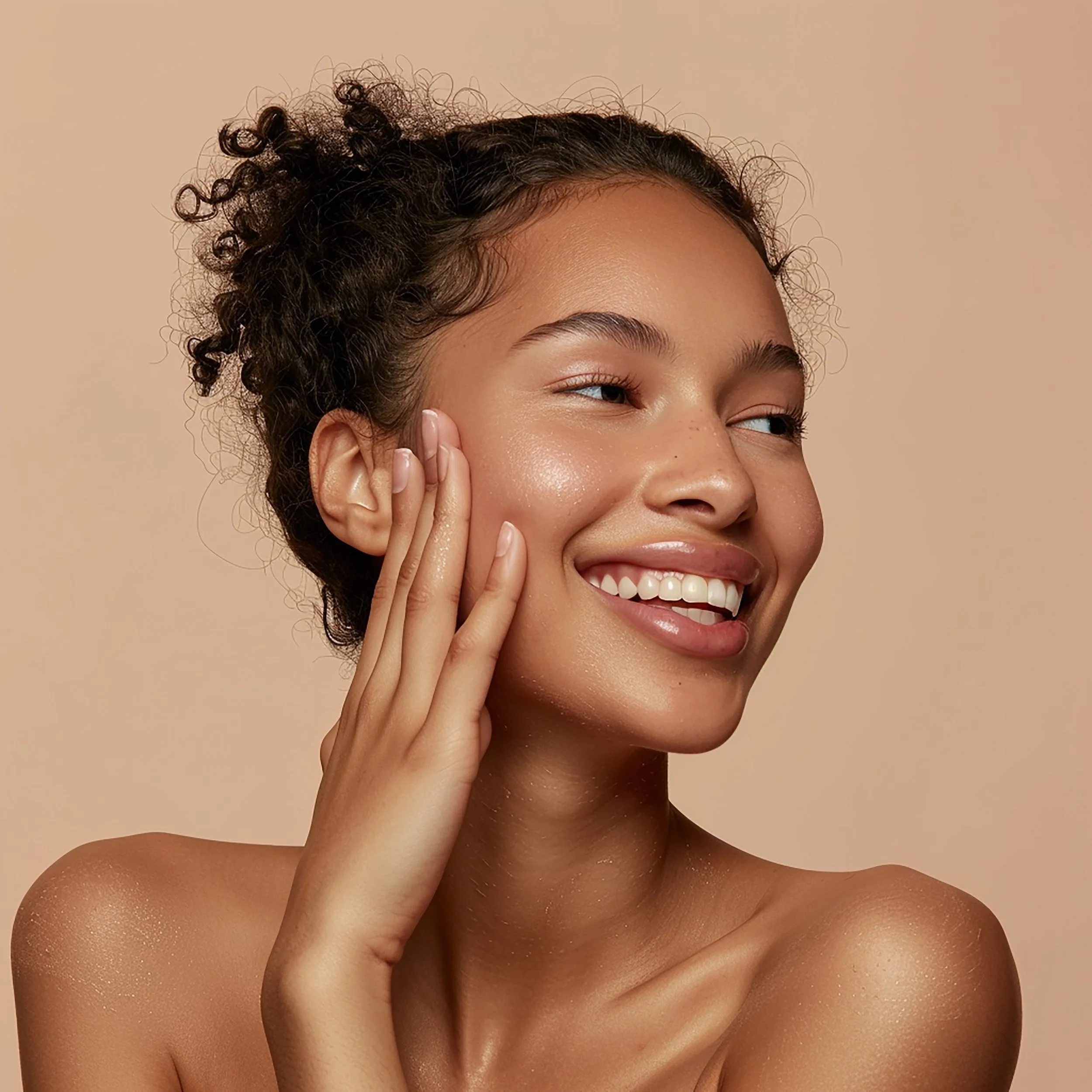 woman-with-smile-that-says-natural-face.jpg