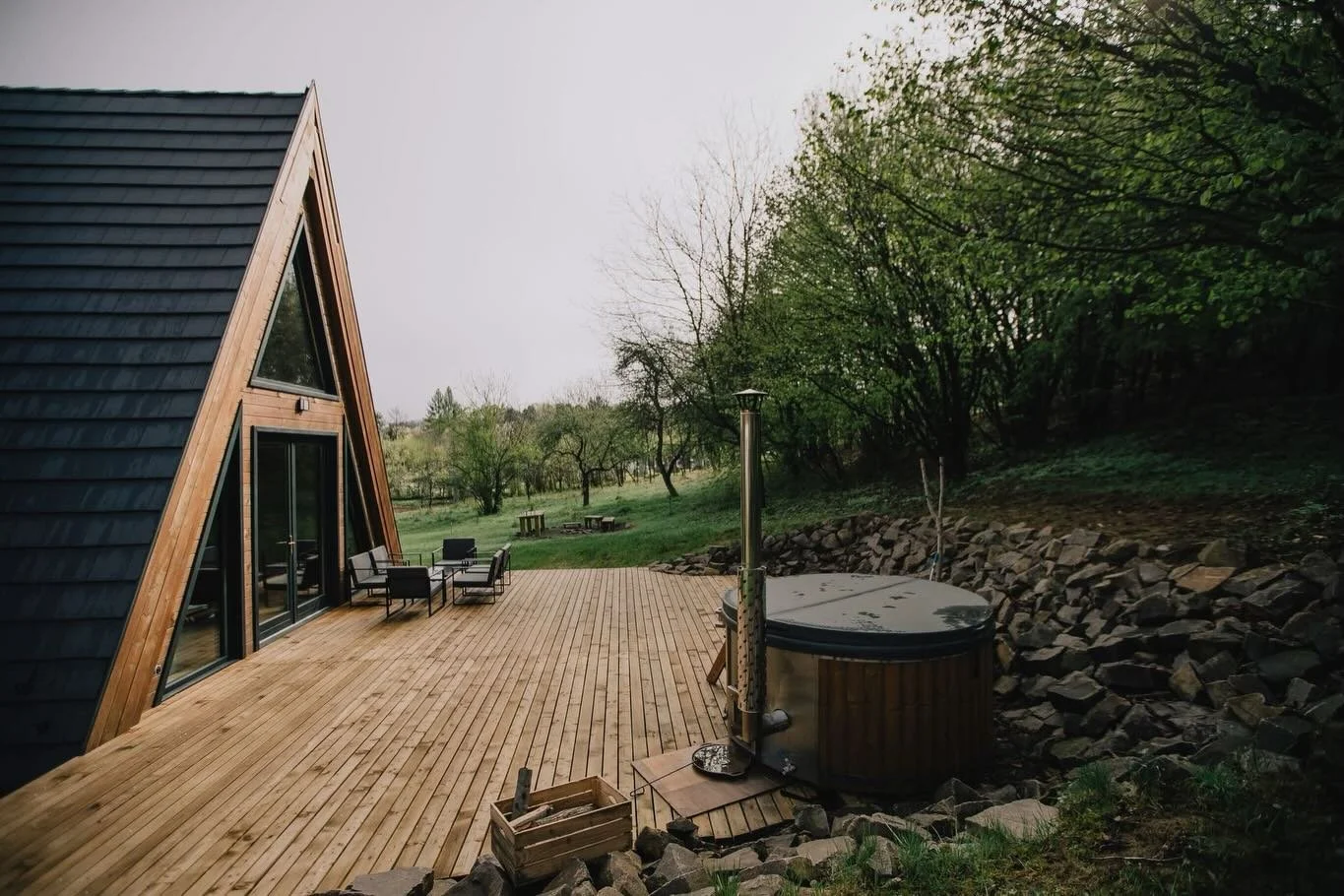 Megszavazt&aacute;tok - Cs&ouml;kkentett&uuml;k a h&eacute;tk&ouml;znapi &aacute;rainkat 

Kicsit &aacute;talak&iacute;tottuk az &aacute;raz&aacute;sunkat: az őszi-t&eacute;li-tavaszi időszakban olcs&oacute;bb h&eacute;tk&ouml;znapokat k&iacute;n&aac