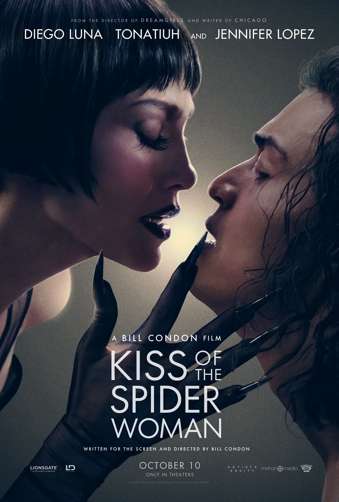 KISS OF THE SPIDER WOMAN