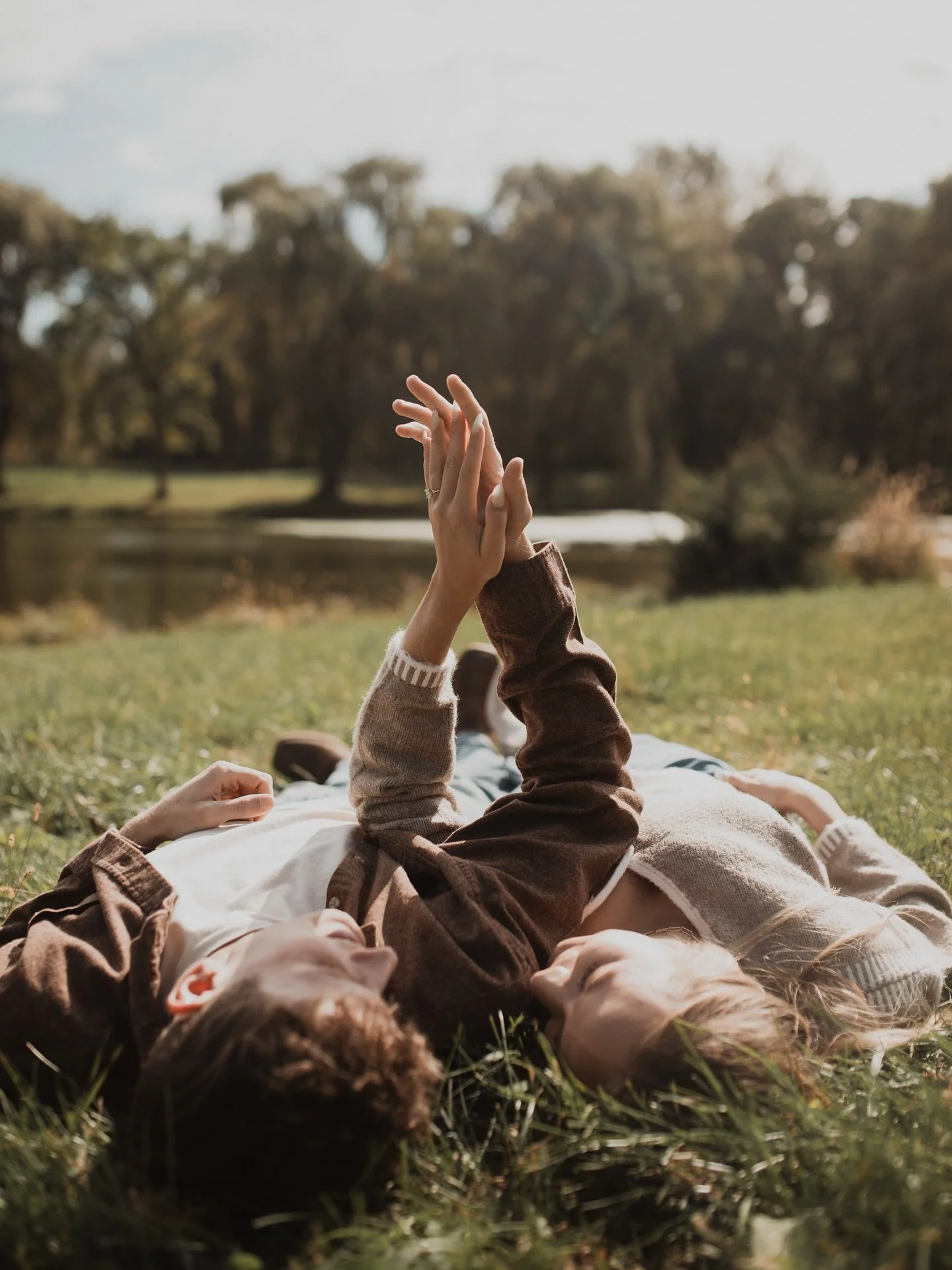 Engagement photos are never not magical at The Cottage. 🌾