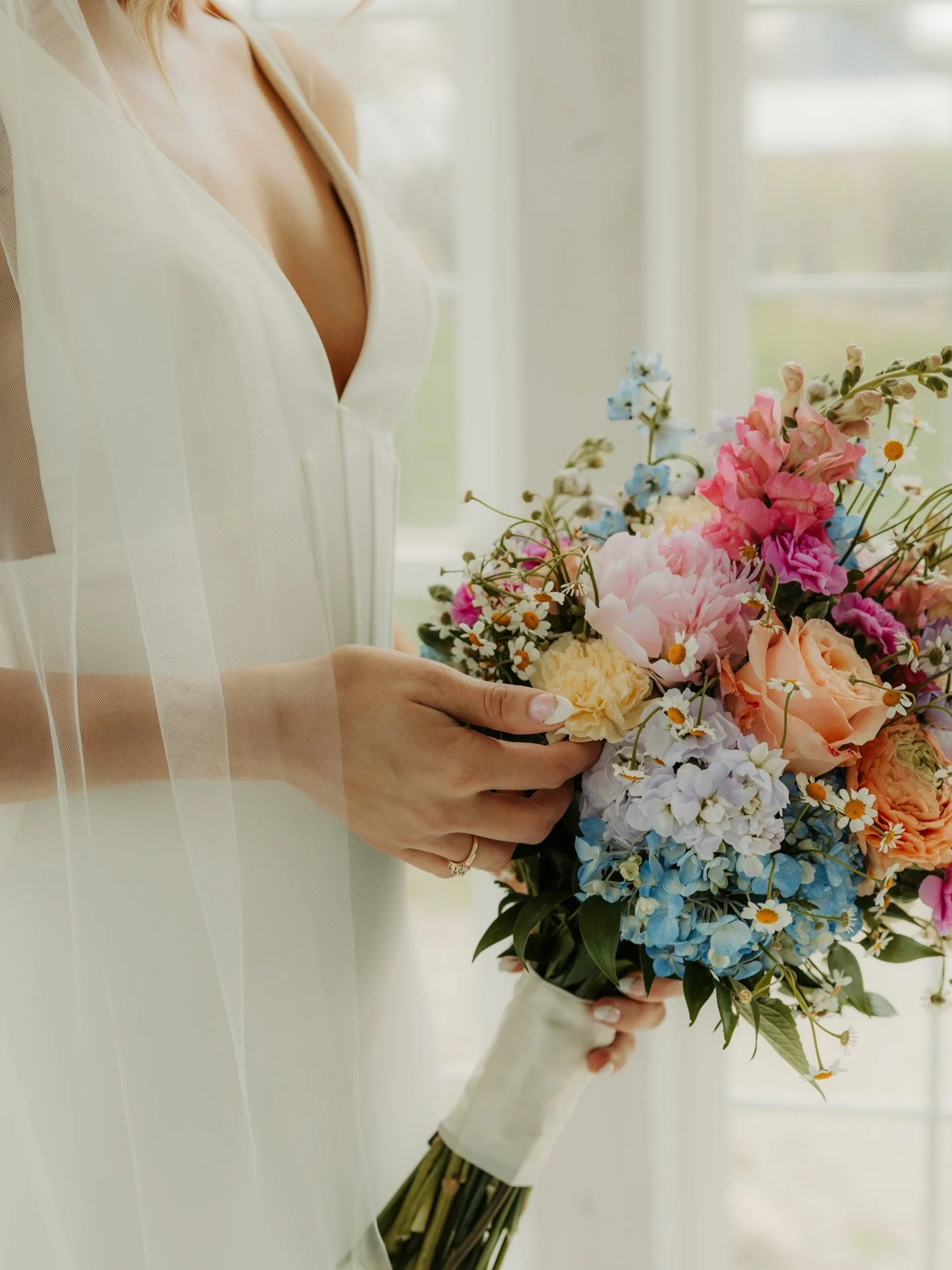 Spring florals have our heart.