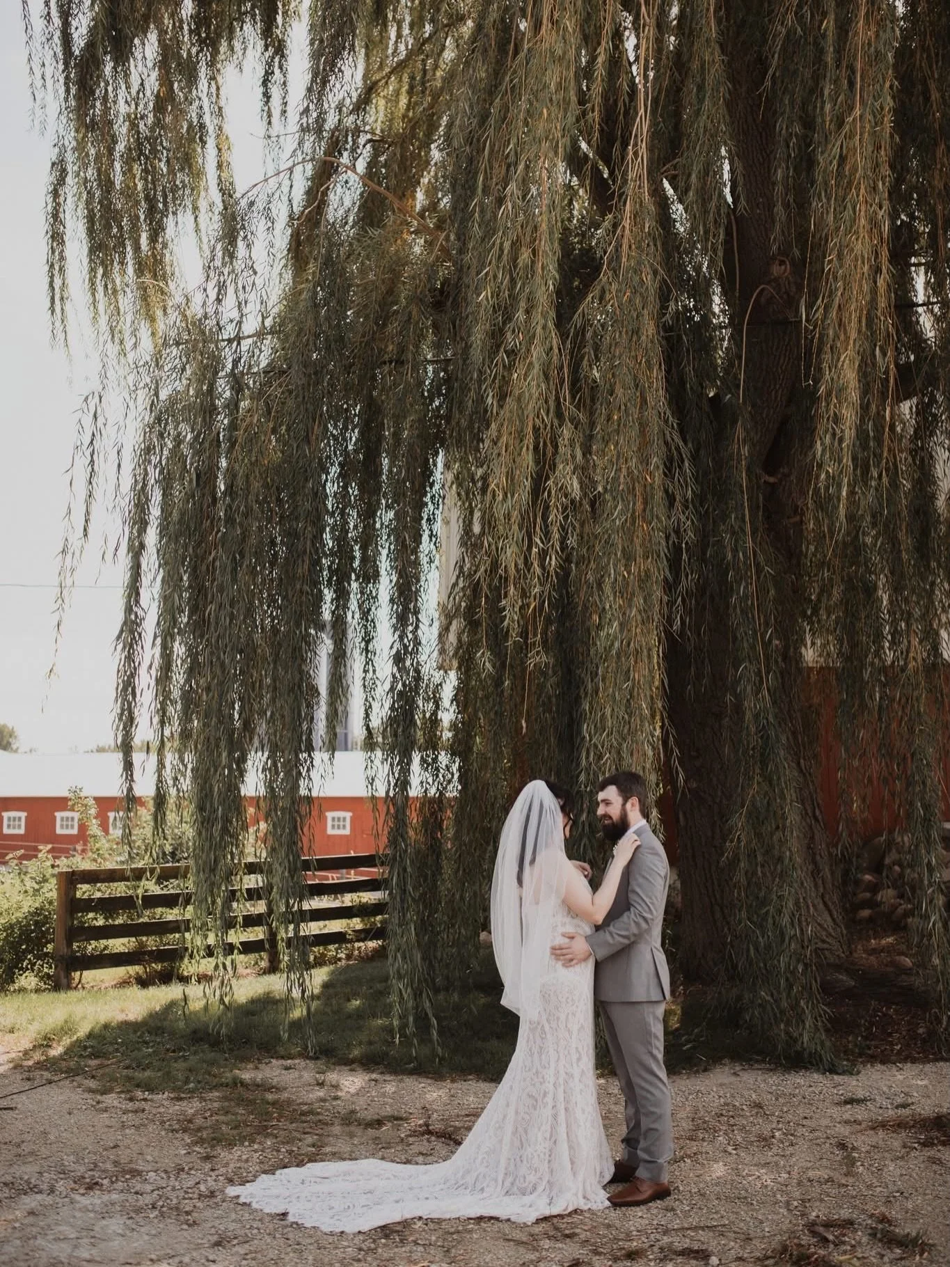 J+K
.
Perfect weather, an even more perfect couple. ✨