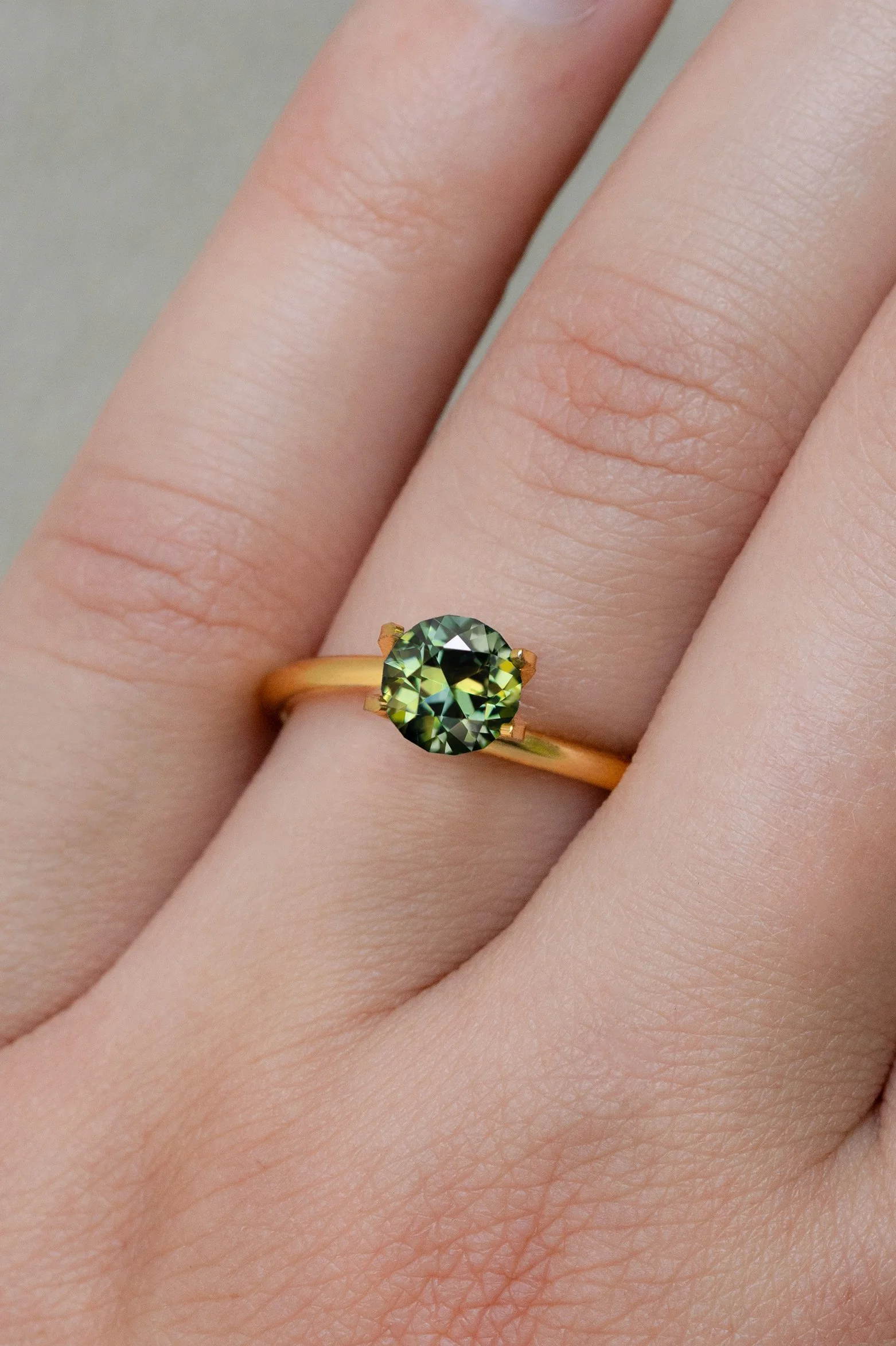 1.25ct Lemon Green Australian Sapphire