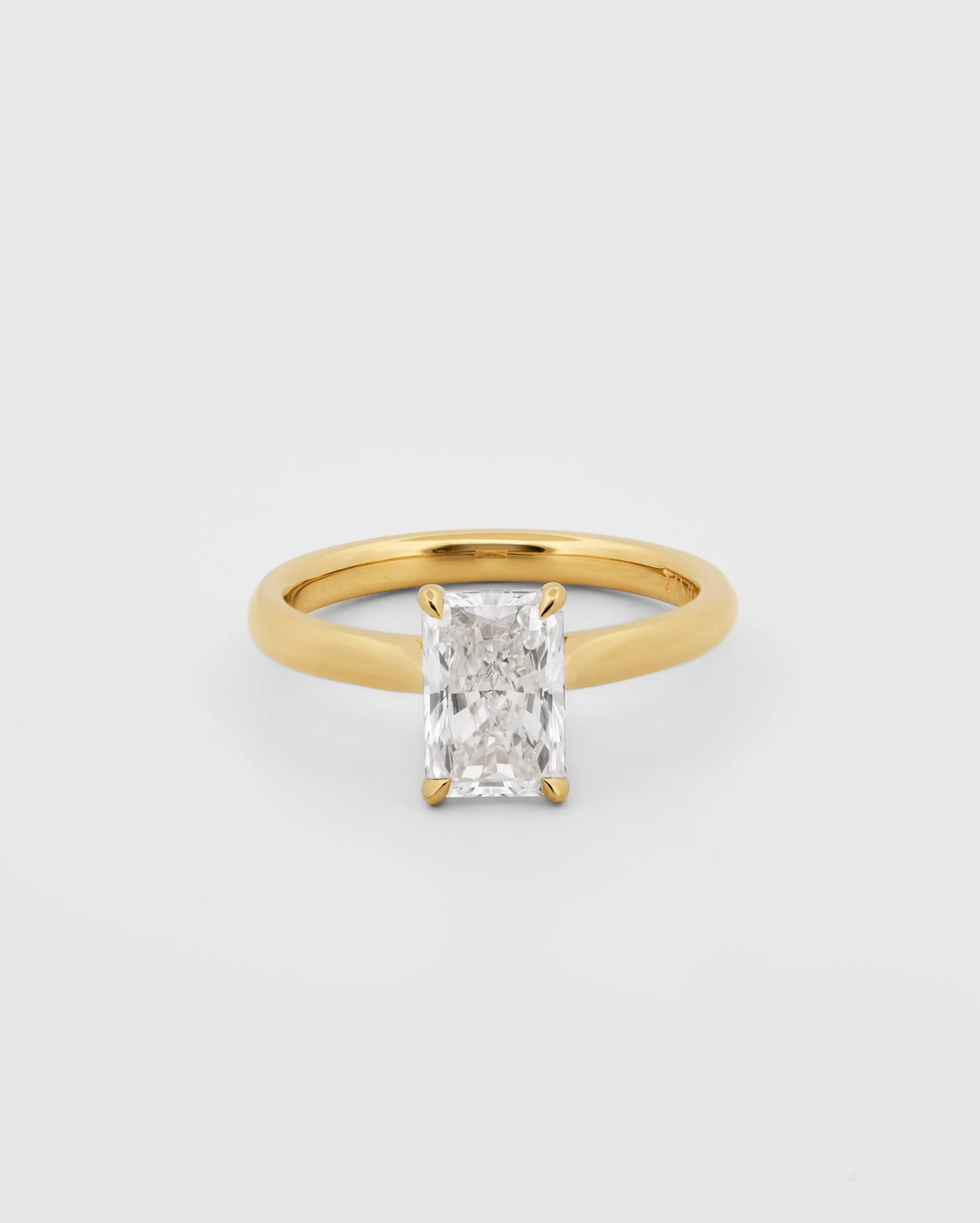 Radiant Diamond Solitaire