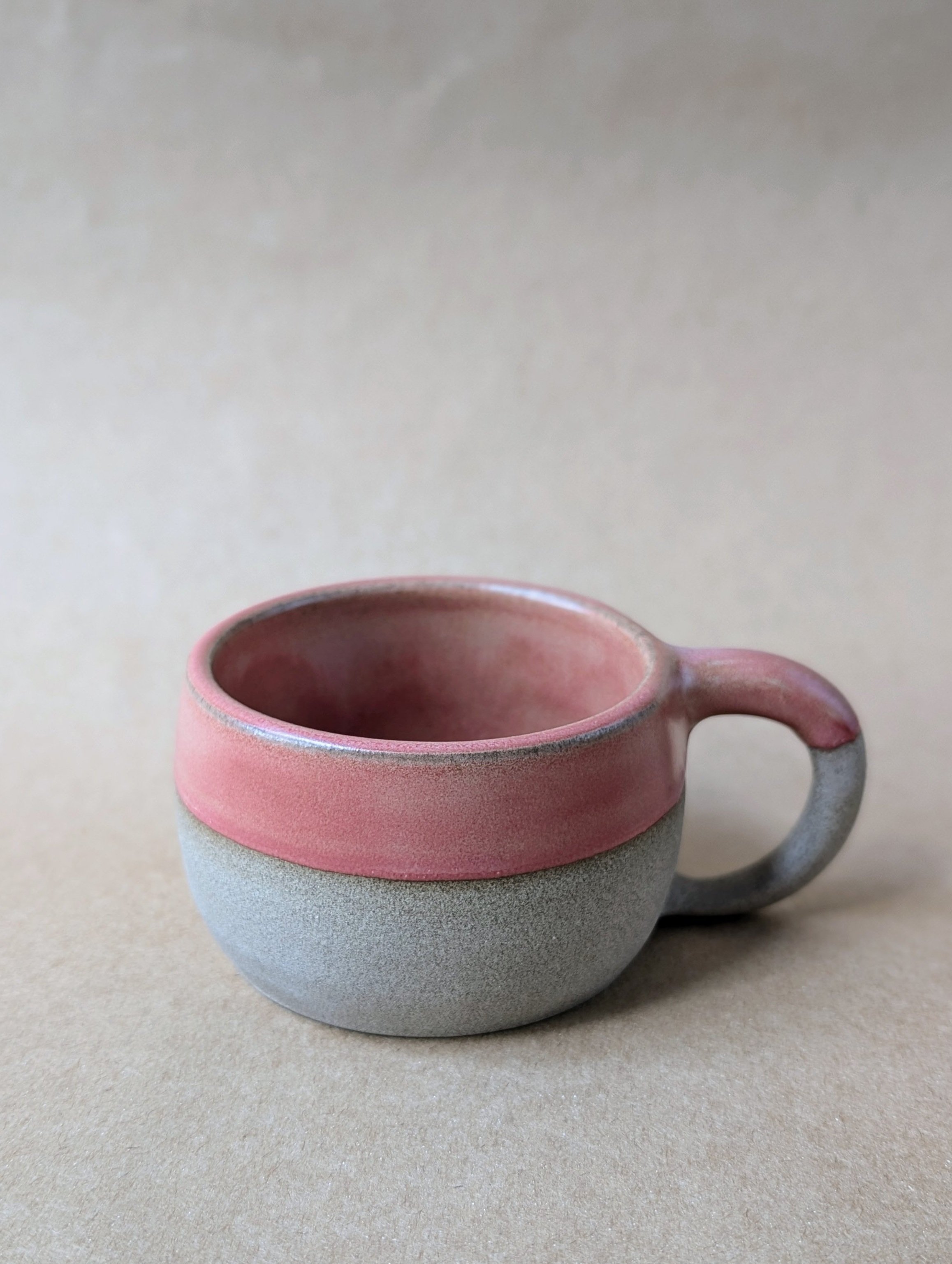 Taza+marron+rosa+Tres+Tierras+Cera%CC%81mica.jpg