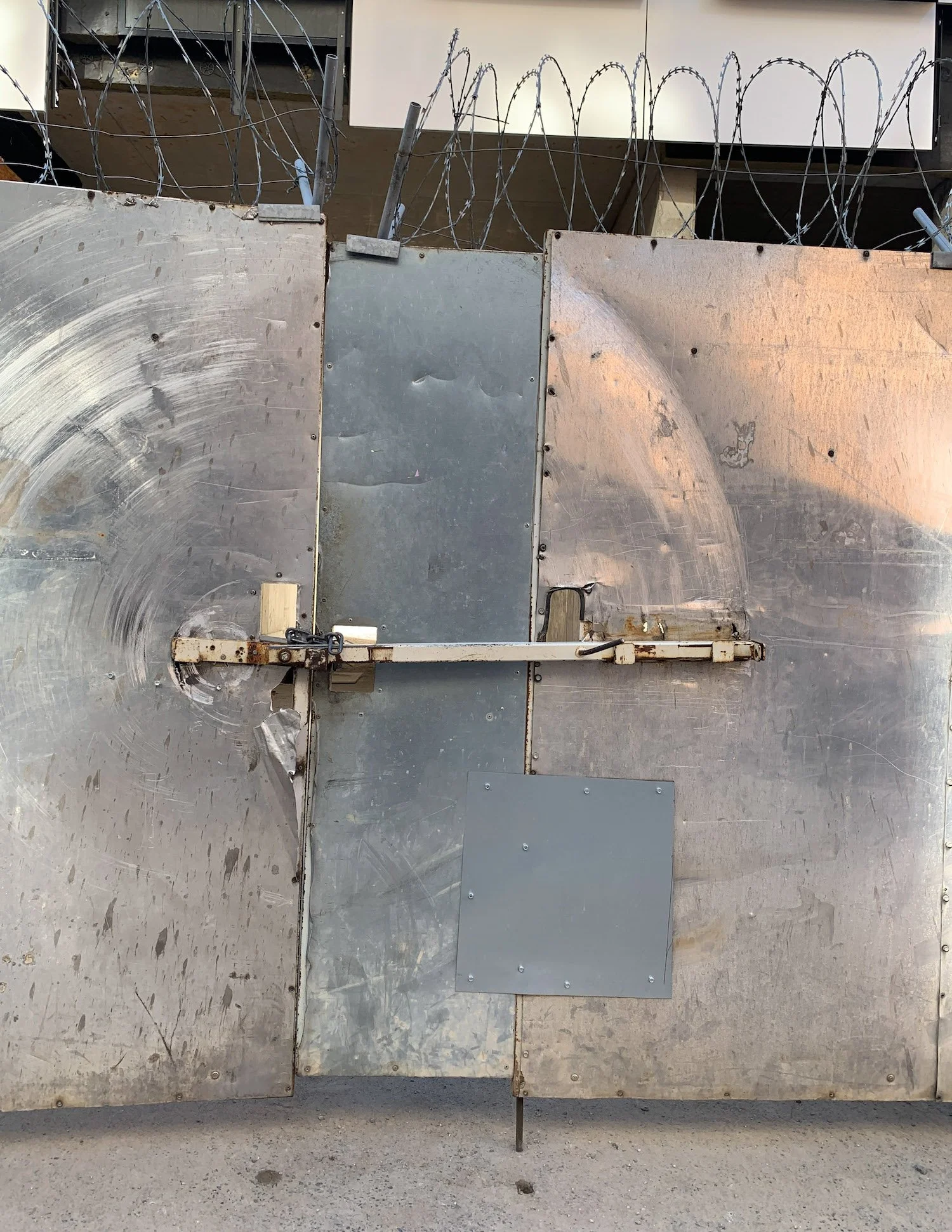 Minimals 04, 2026
Photographic documentation
Dimensions variable
East Berlin