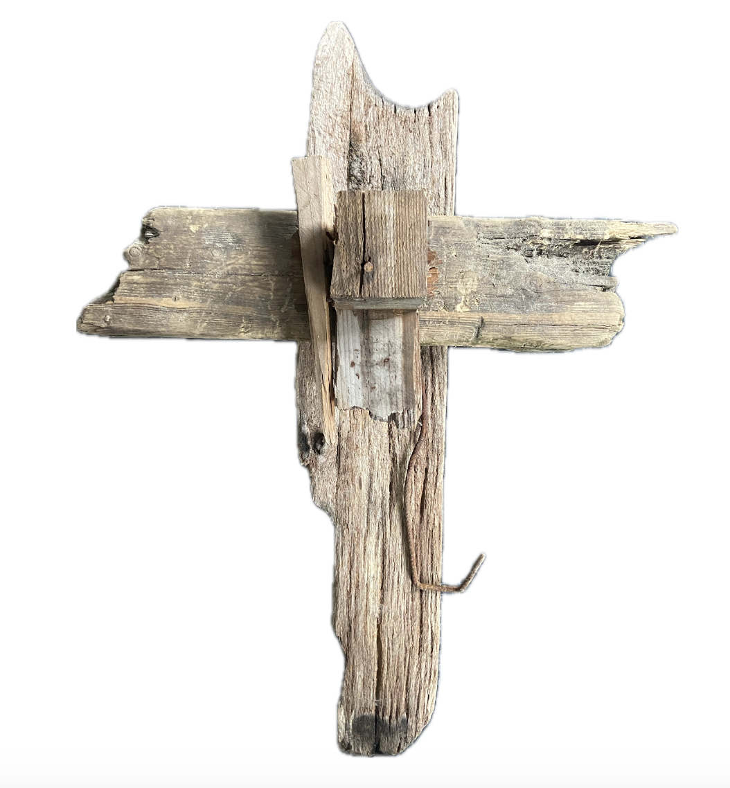 A la deriva,
100 × 65 cm, 2025,
Driftwood, found rusty metal, found nails