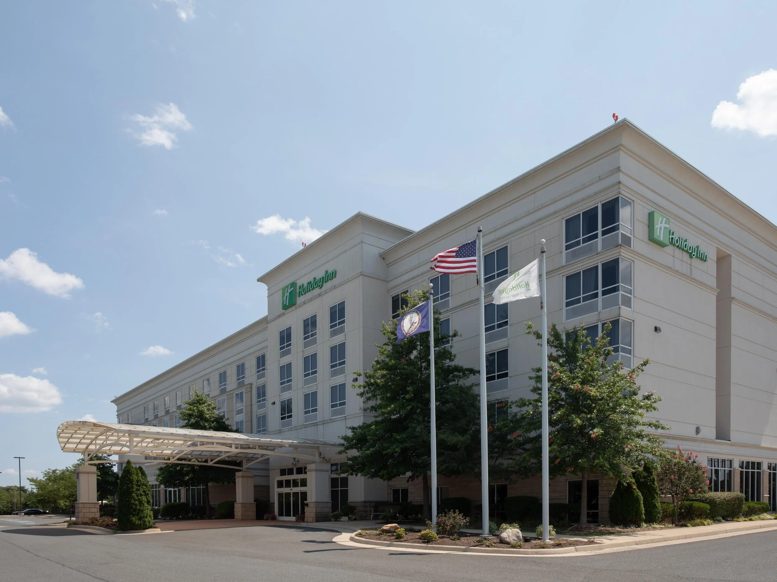 Winchester Baseball Tournaments - Holiday Inn.jpeg