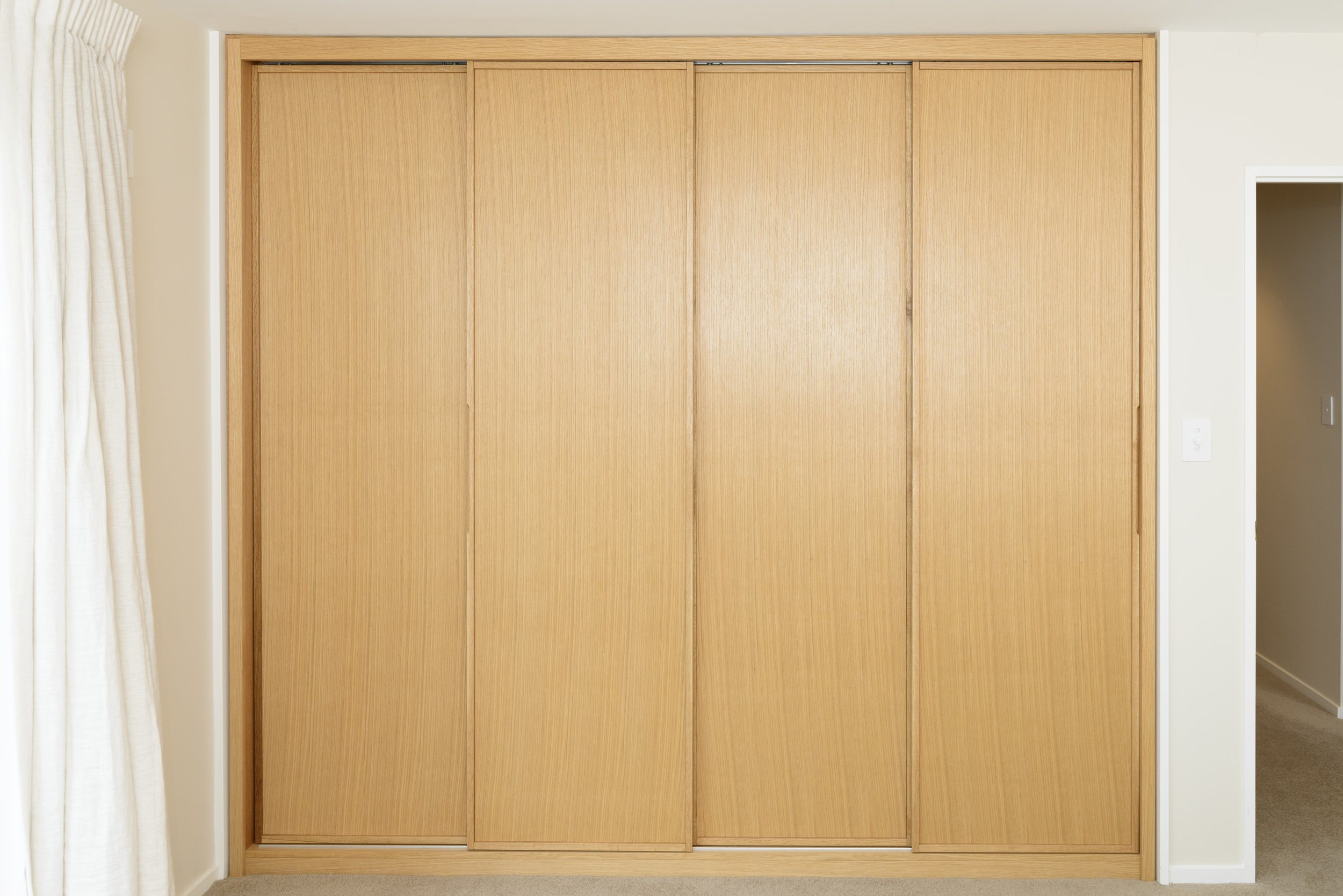 Casebrook Custom Oak Wardrobe.jpg