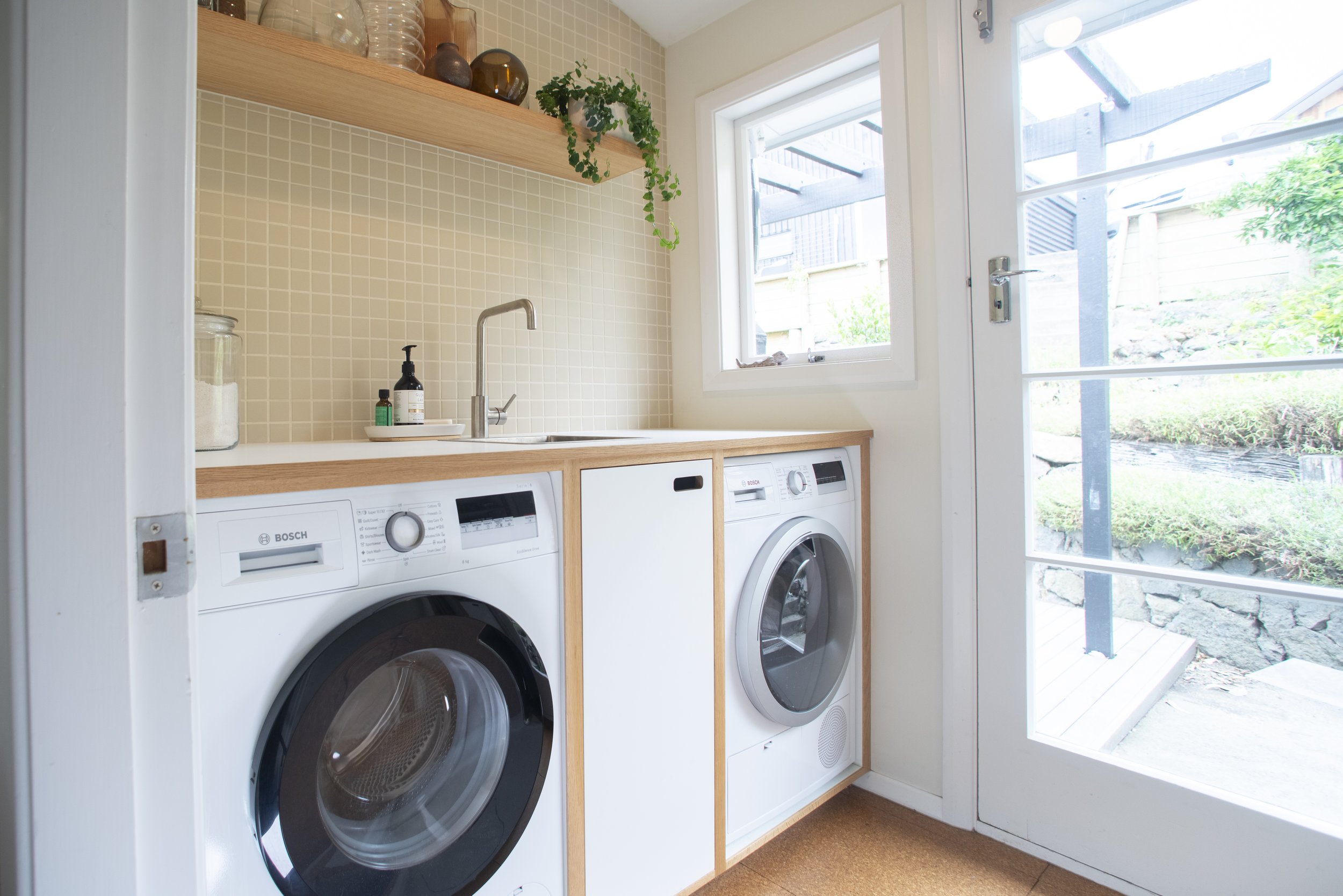 Mt Pleasant Polaris White & Oak Laundry.jpg