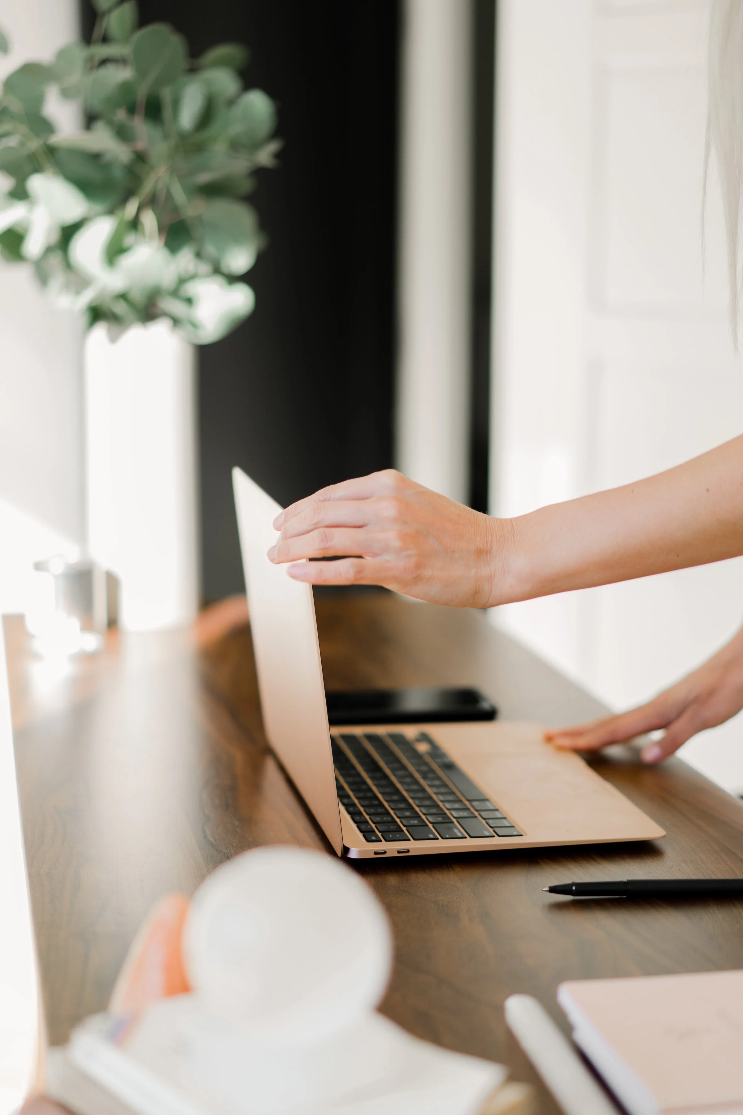 Brand Customization Service - Canva Marketing Templates