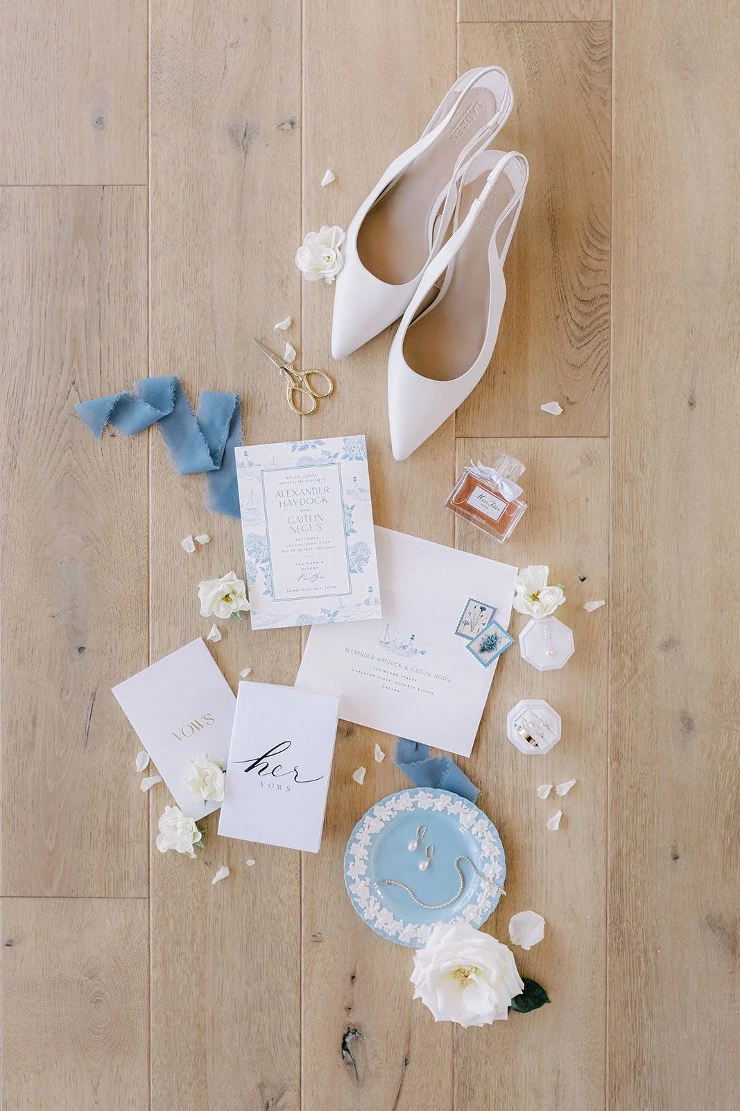 Caitlin & Alex Sneak Peeks_017.jpg