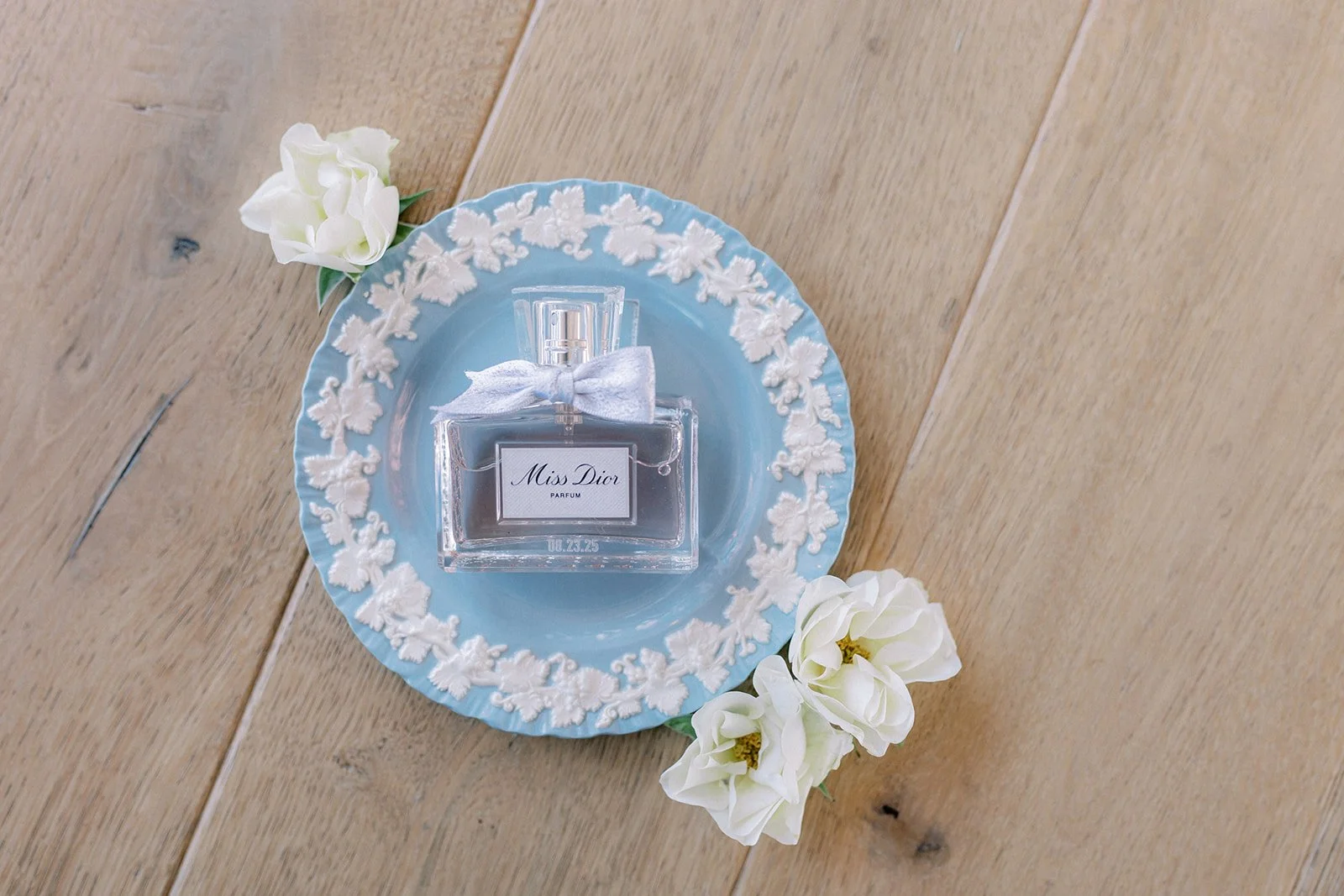 02 - Caitlin & Alex - Caitlin Getting Ready_033.jpg