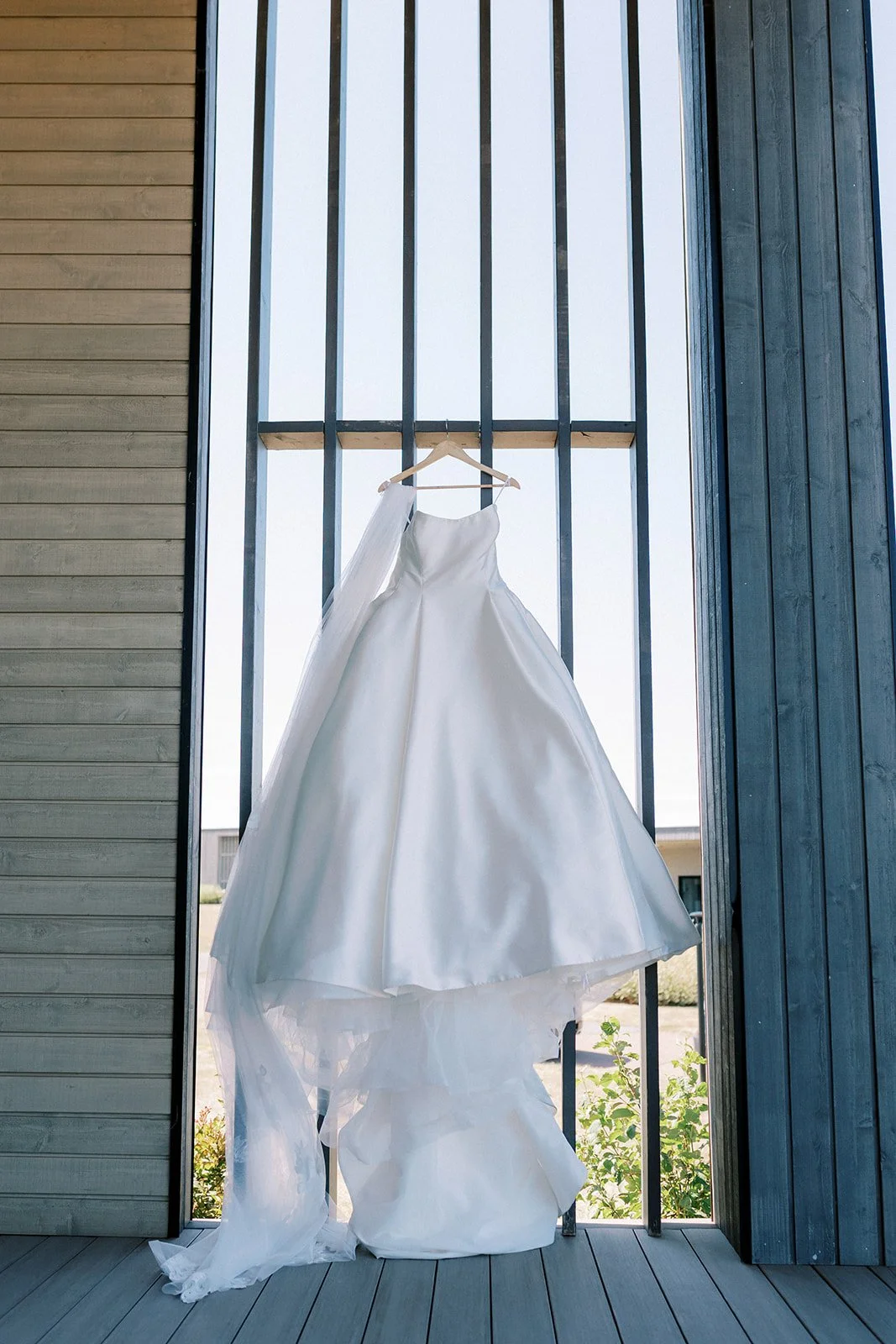 Caitlin & Alex Sneak Peeks_024.jpg