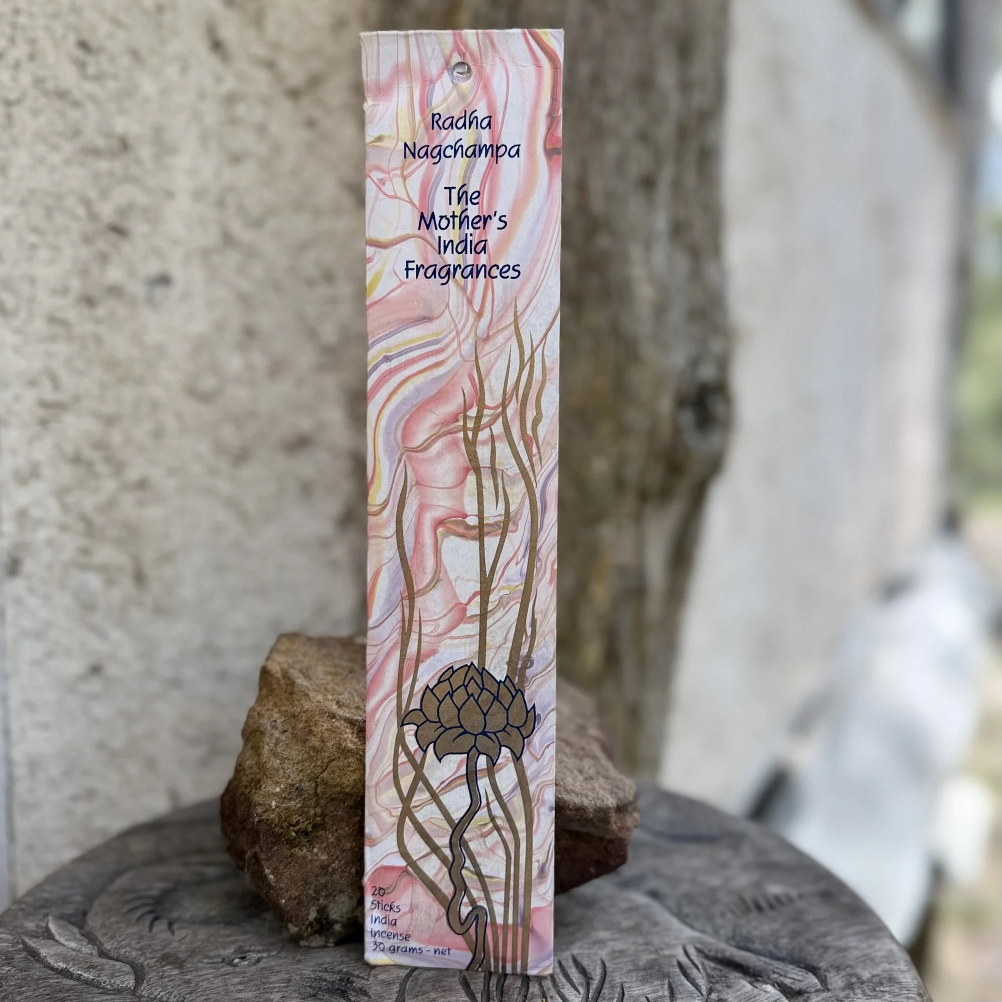 Vajras-Incense-Radha-Nagchampa.jpg